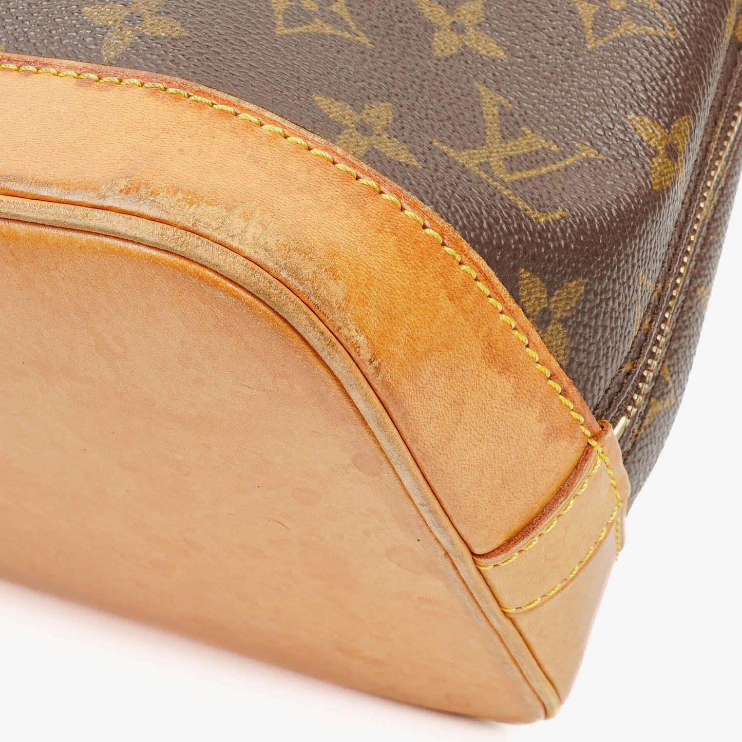 Louis Vuitton Alma PM Handtasche aus Monogram Canvas