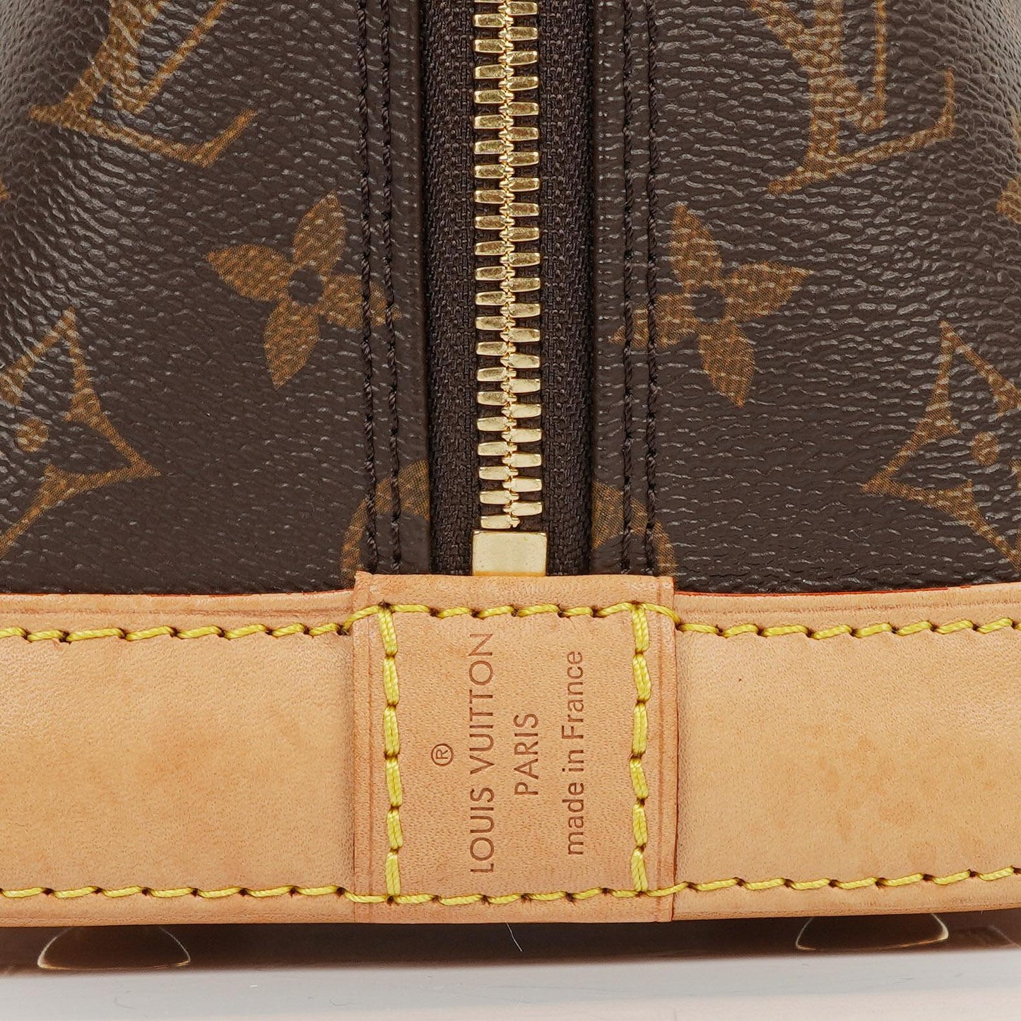 Louis Vuitton Alma PM Monogram Canvas Handtasche