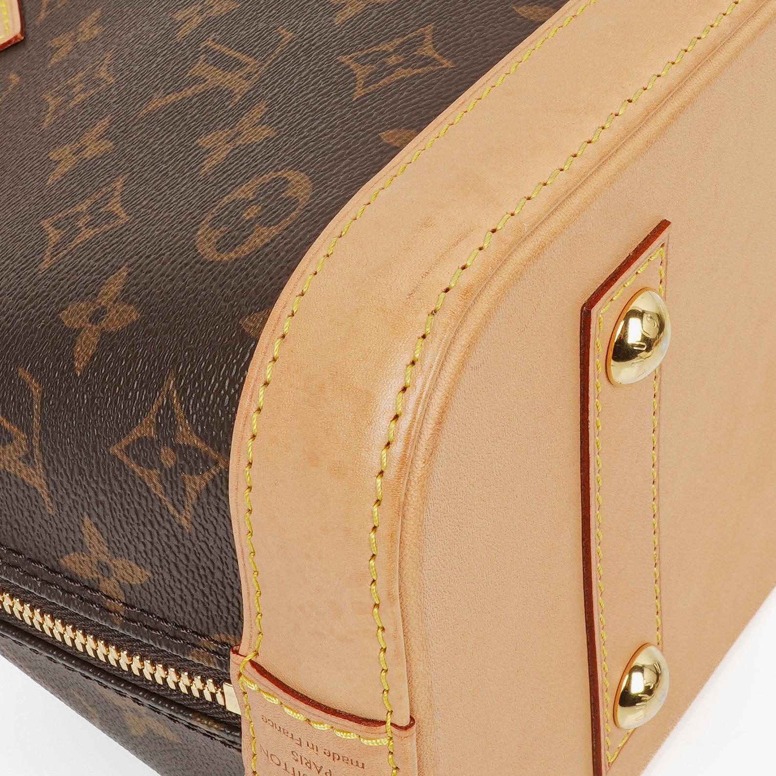 Louis Vuitton Alma PM Monogram Canvas Handtasche