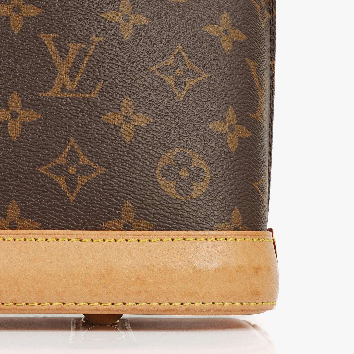 Louis Vuitton Alma PM Monogram Canvas Handtasche