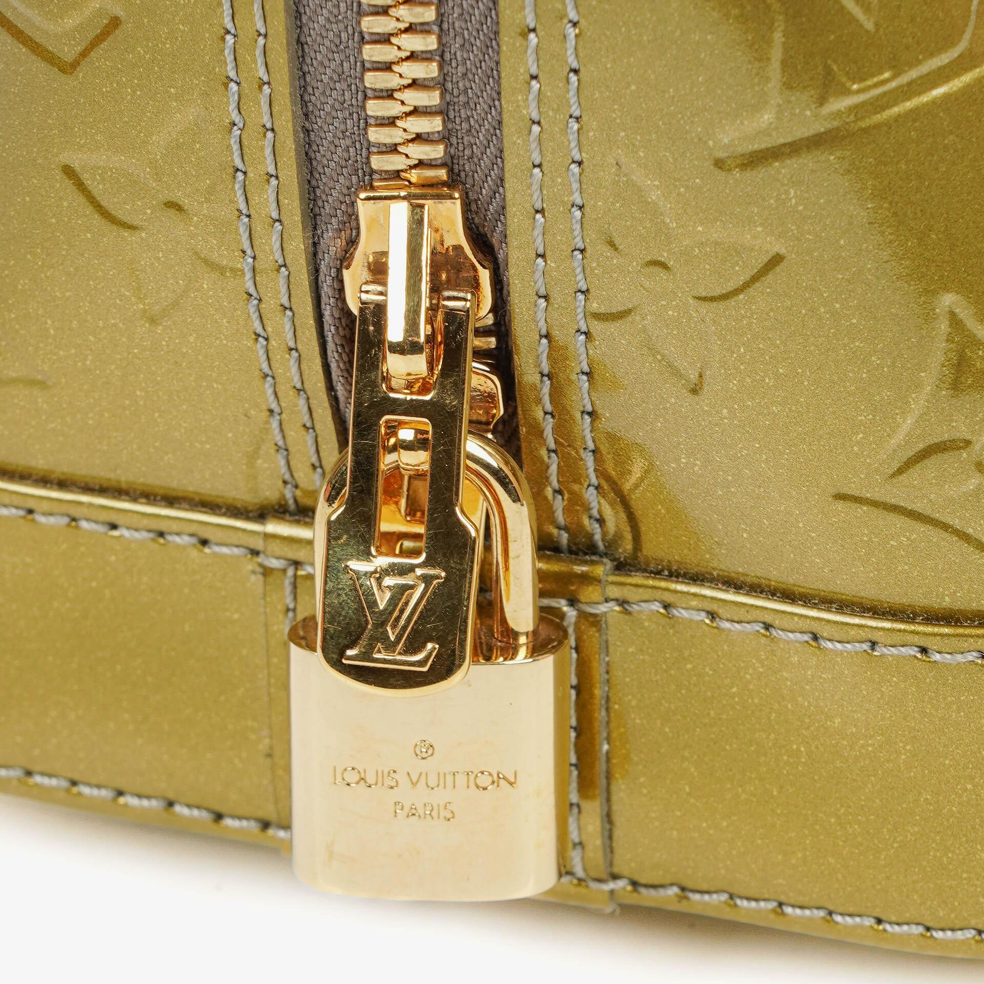 Louis Vuitton Alma PM Handtasche aus Monogram Vernis Leder