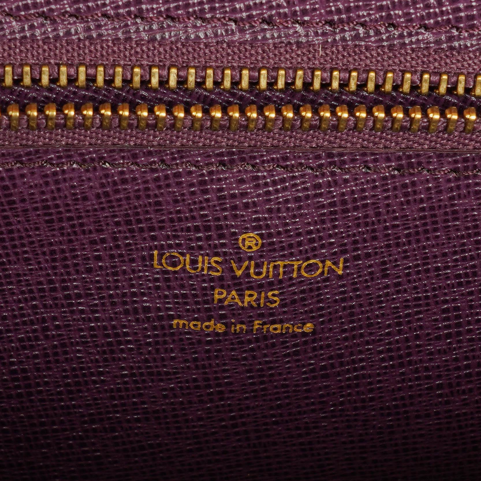 Louis Vuitton Art-Deco Clutch aus gelbem Epi Leder