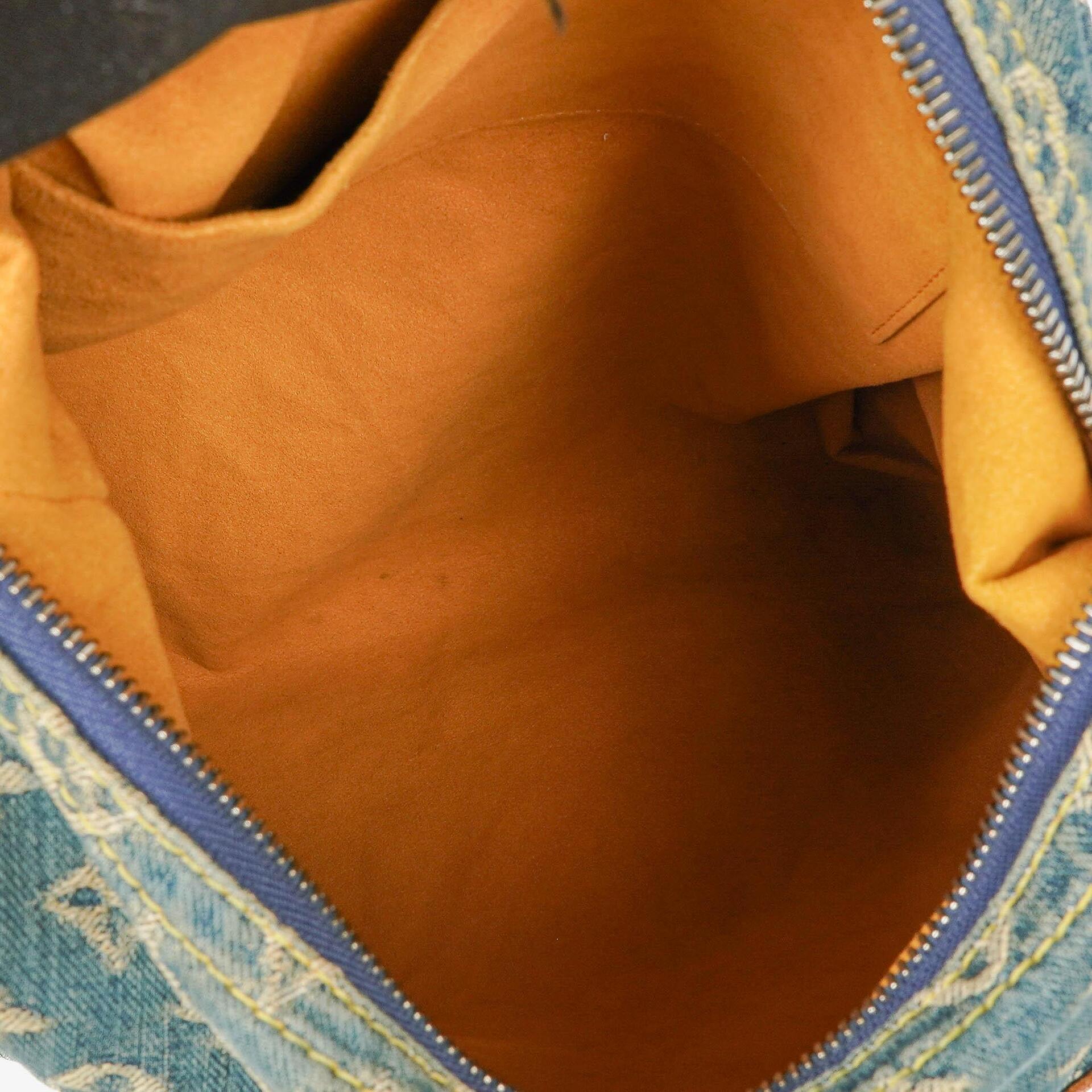 Louis Vuitton Baggy GM Schultertasche aus Monogram Denim