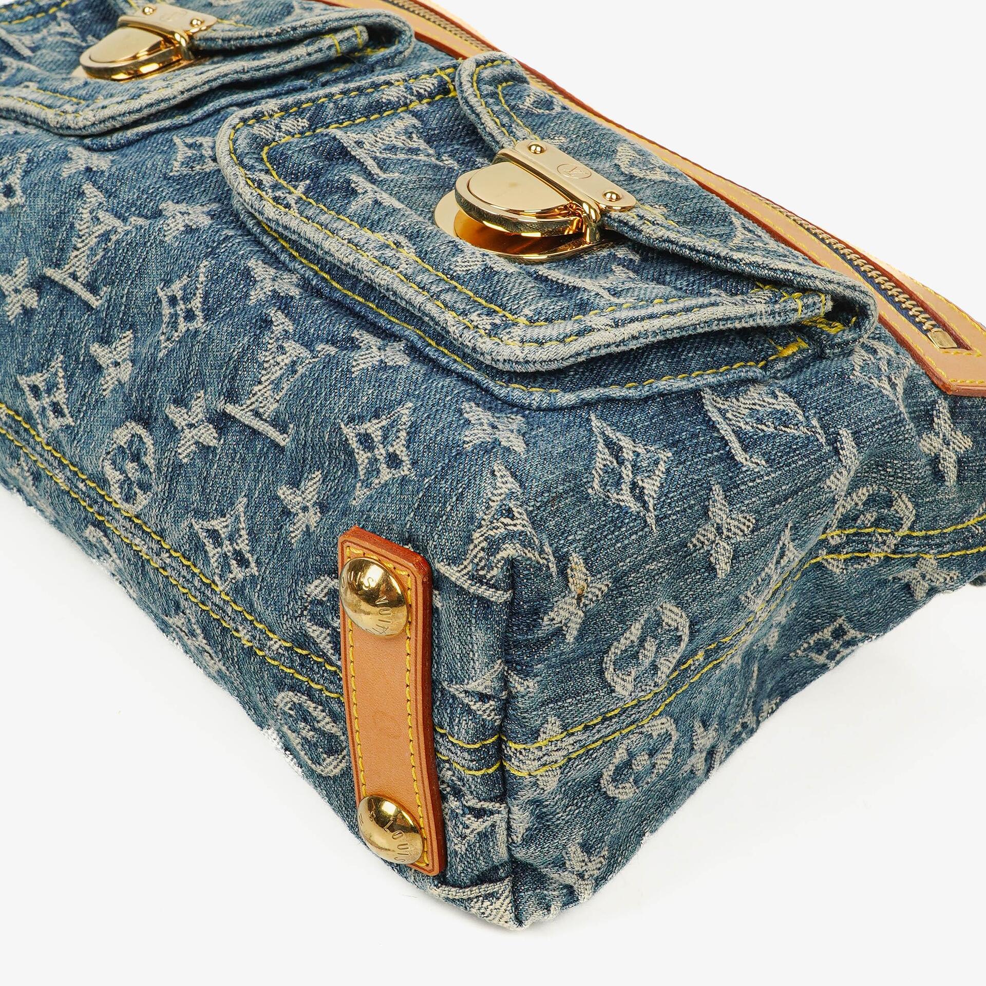 Louis Vuitton Baggy PM Schultertasche aus Monogram Denim