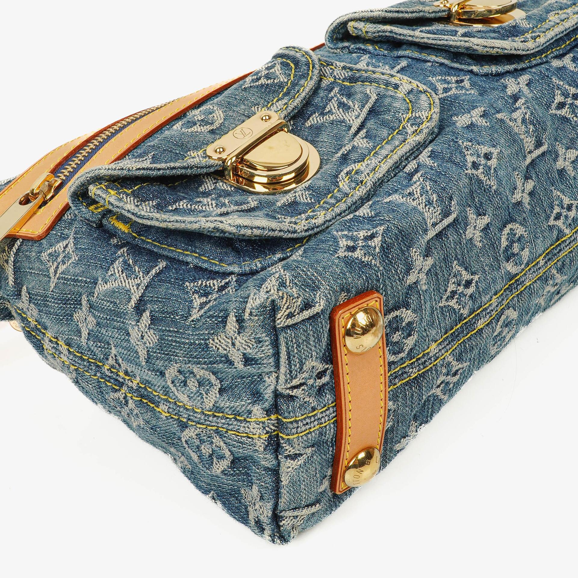 Louis Vuitton Baggy PM Schultertasche aus Monogram Denim