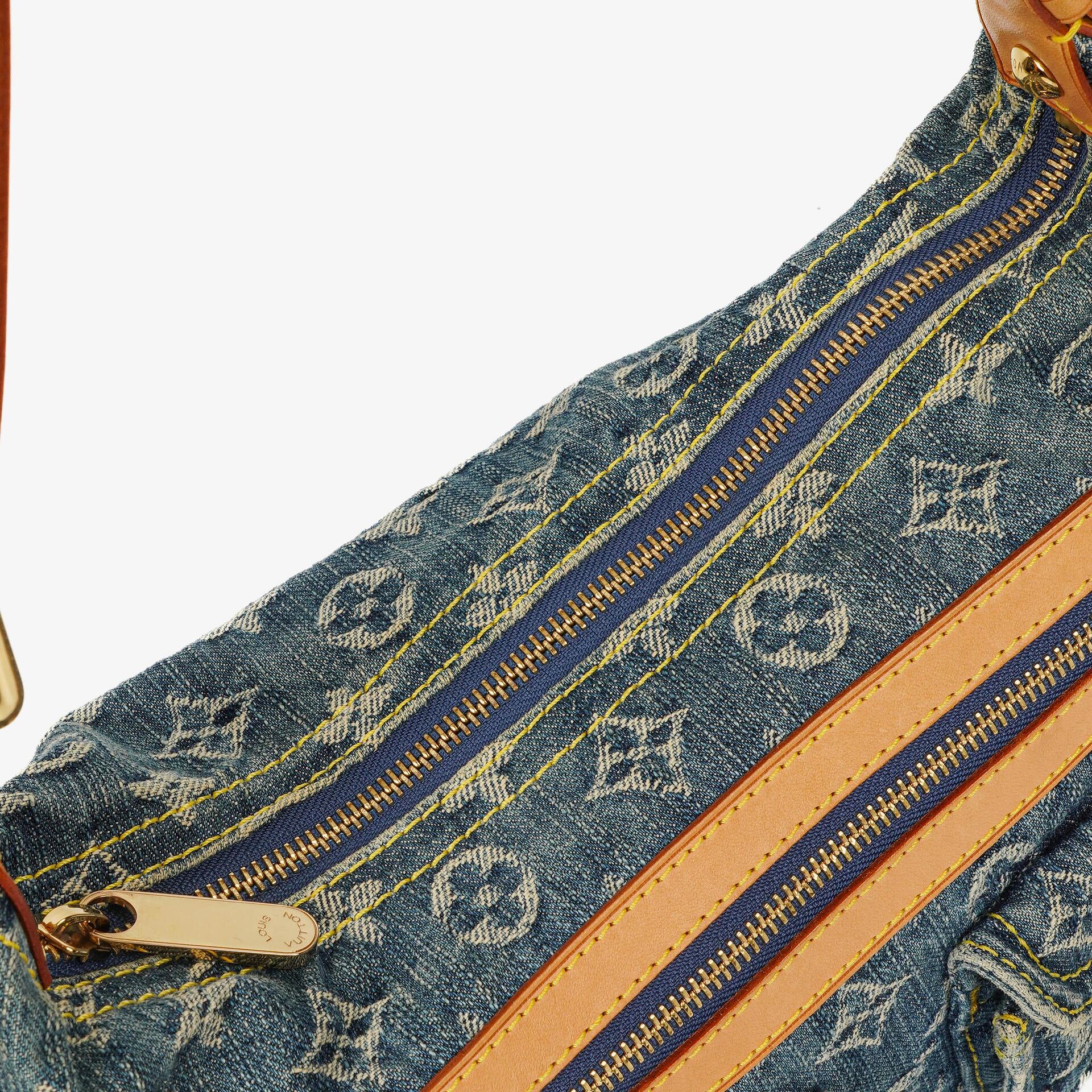 Louis Vuitton Baggy PM Schultertasche aus Monogram Denim