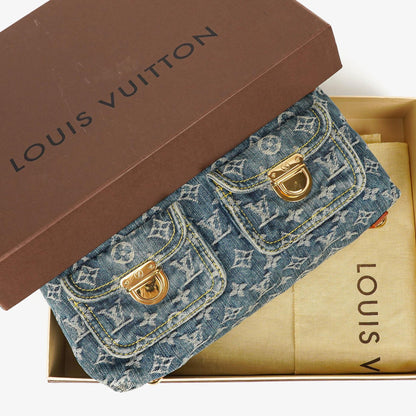 Louis Vuitton Baggy PM Schultertasche aus Monogram Denim