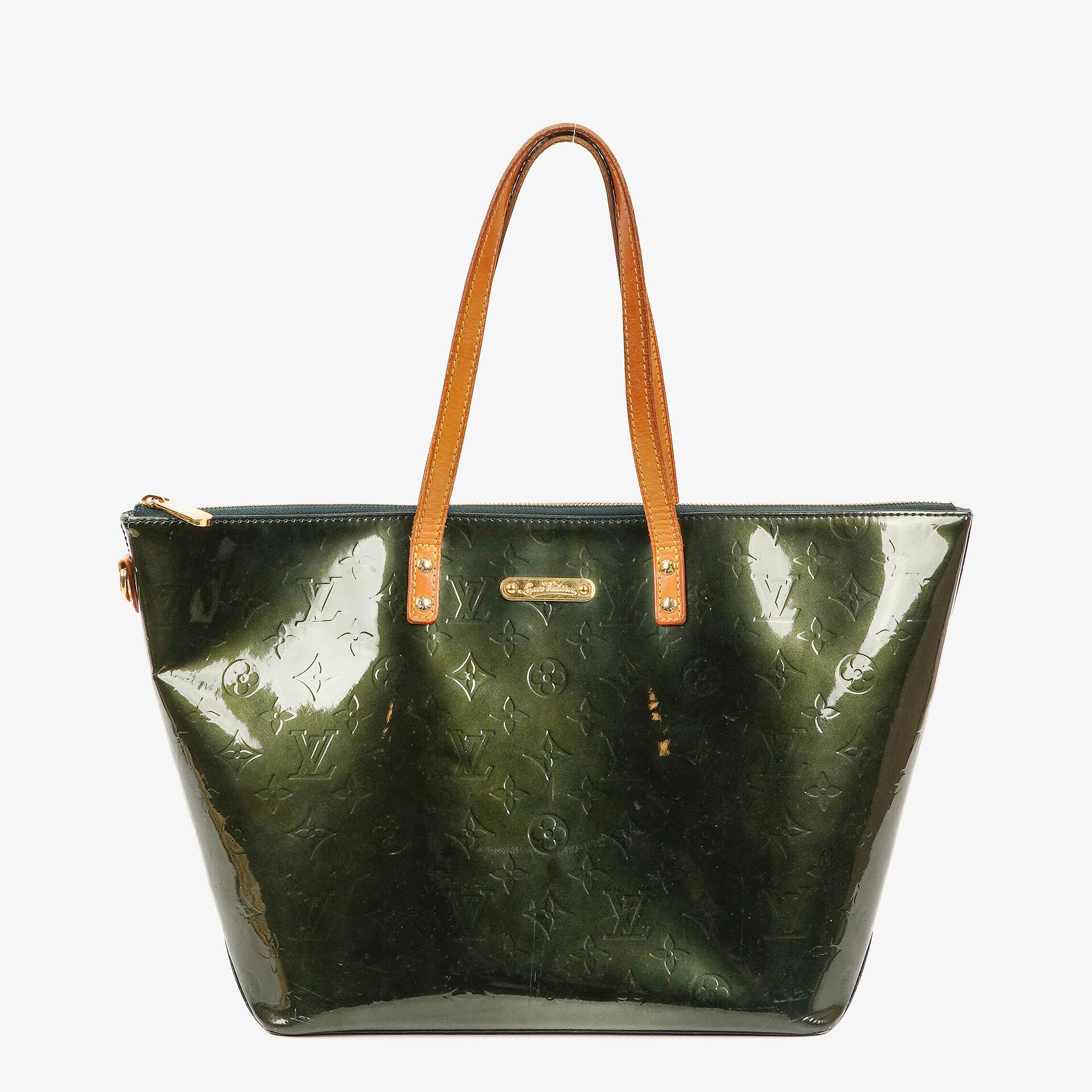 Louis Vuitton Bellevue Handtasche aus Monogram Vernis