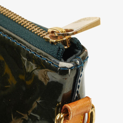 Louis Vuitton Bellevue Handtasche aus Monogram Vernis