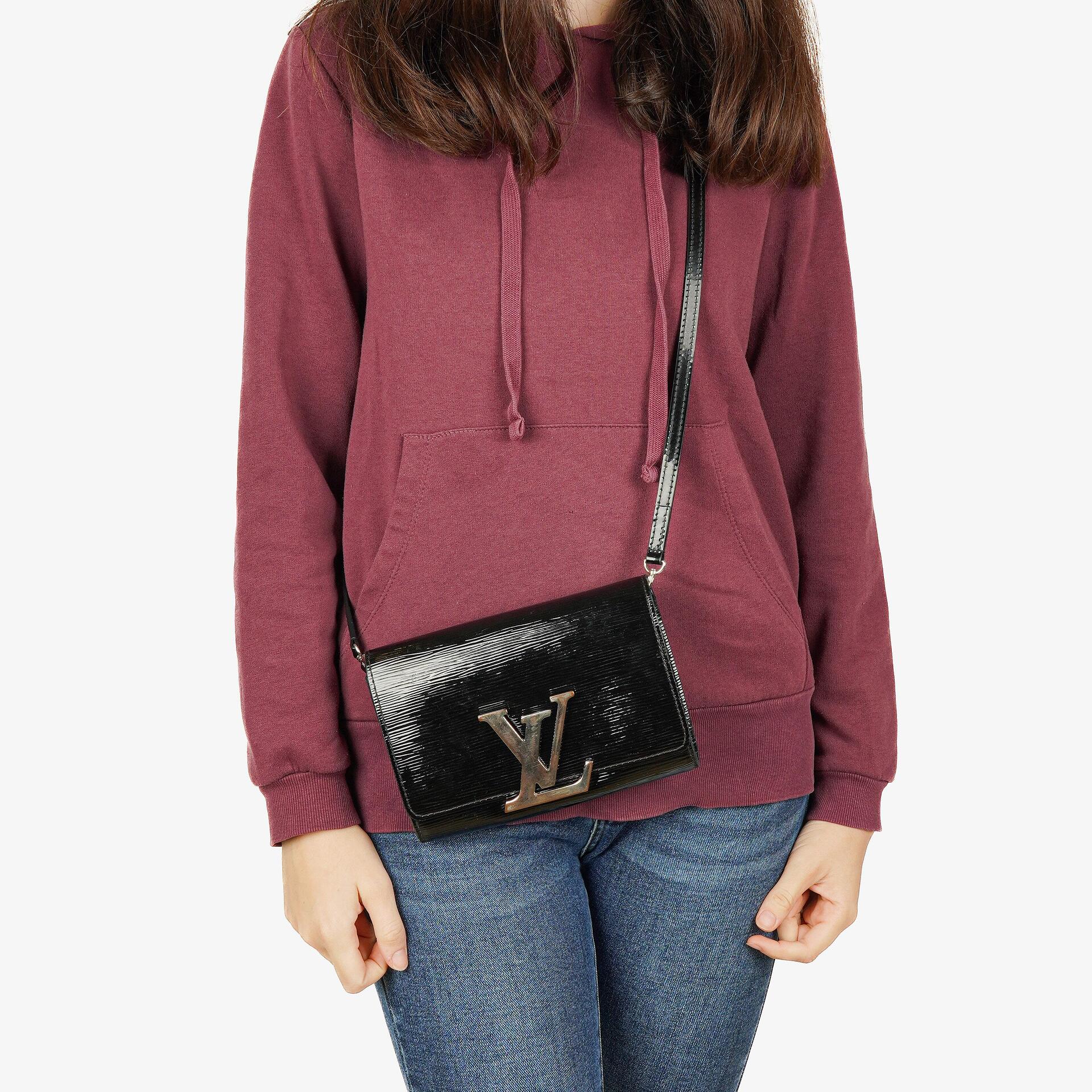 Louis Vuitton Louise PM Tasche aus schwarzem Electric Epi Leder