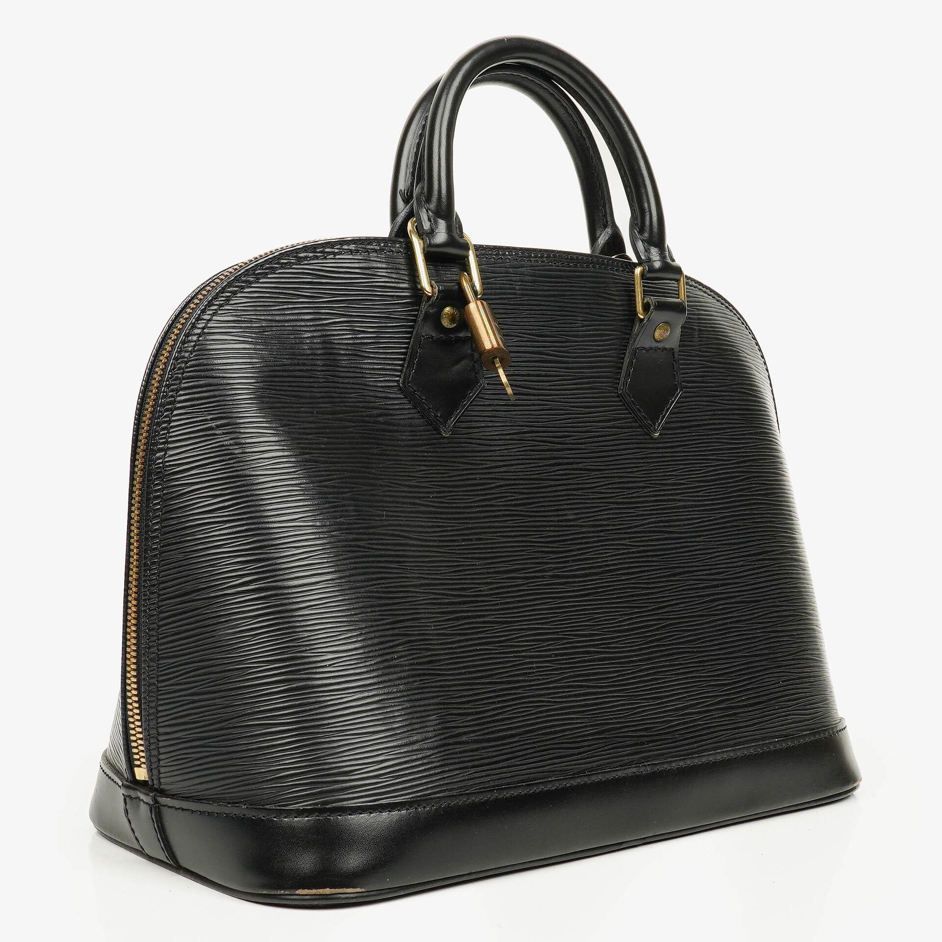 Louis Vuitton Alma PM Handtasche aus schwarzem Epi Leder