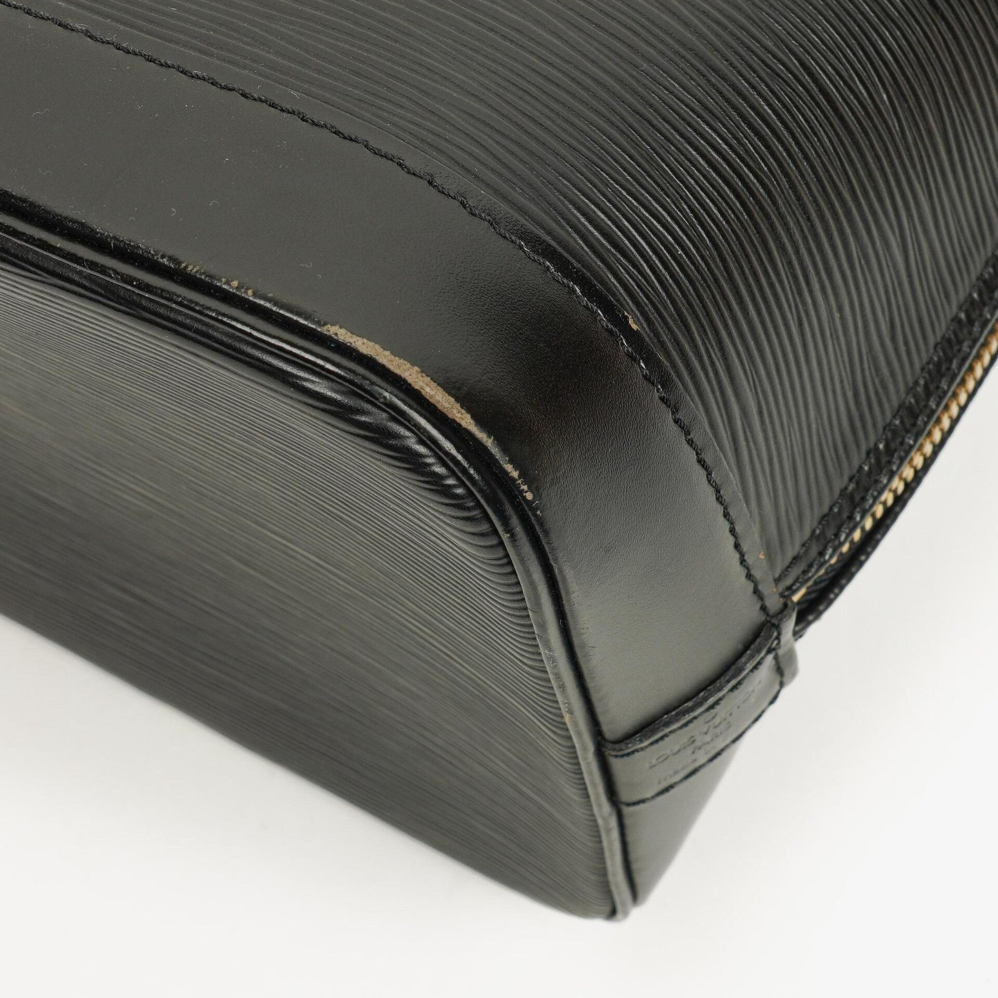 Louis Vuitton Alma PM Handtasche aus schwarzem Epi Leder