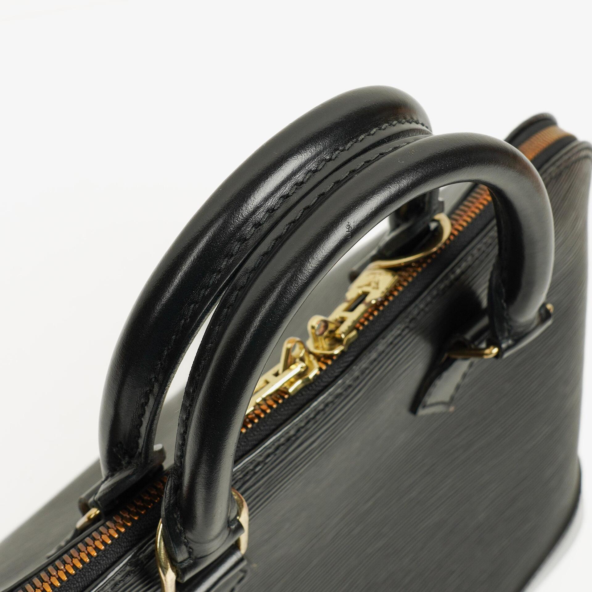 Louis Vuitton Alma PM Handtasche aus schwarzem Epi Leder