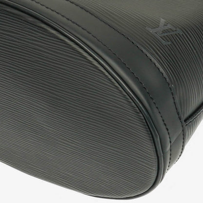 Louis Vuitton Petit Bucket Bag aus schwarzem Epi Leder