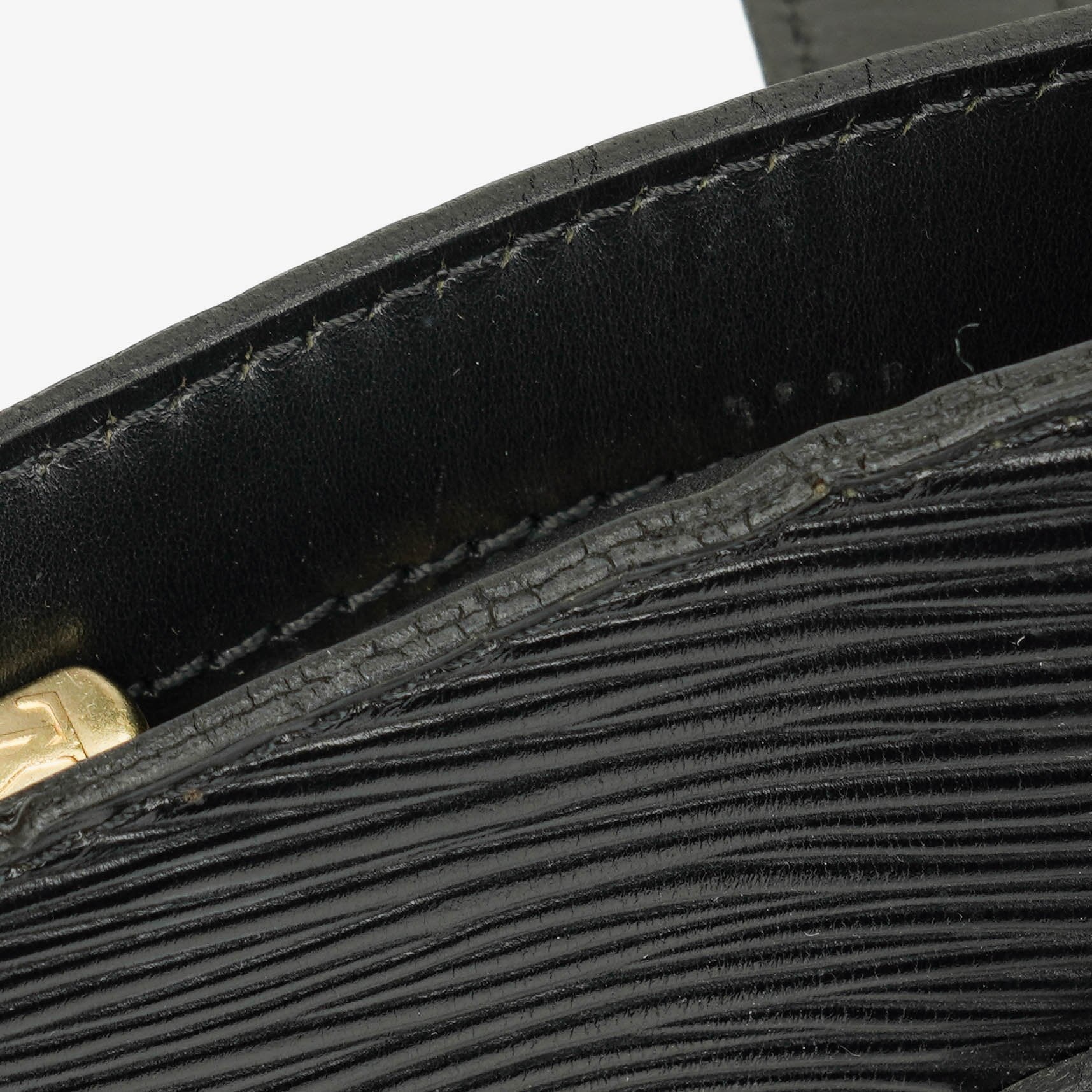 Louis Vuitton Saint Jacques GM Schultertasche aus schwarzem Epi-Leder