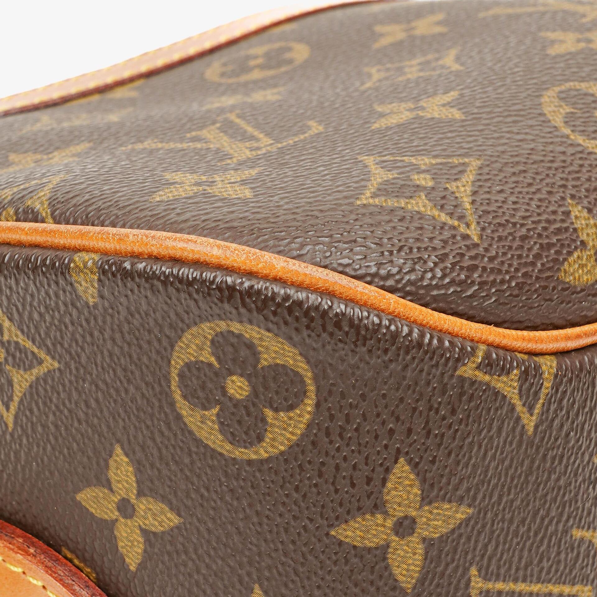 Louis Vuitton Blois Schultertasche aus Monogram Canvas