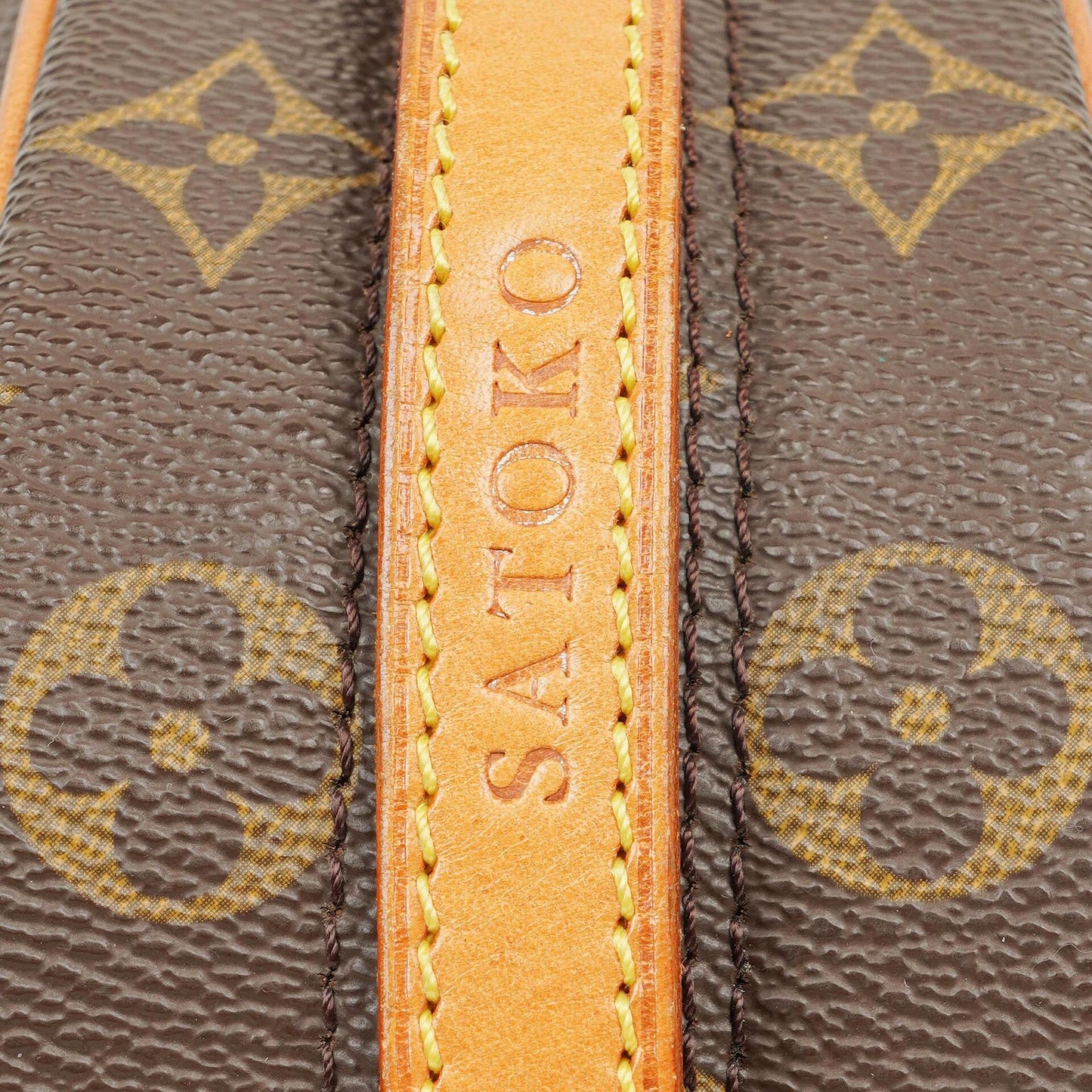 Louis Vuitton Blois Schultertasche aus Monogram Canvas