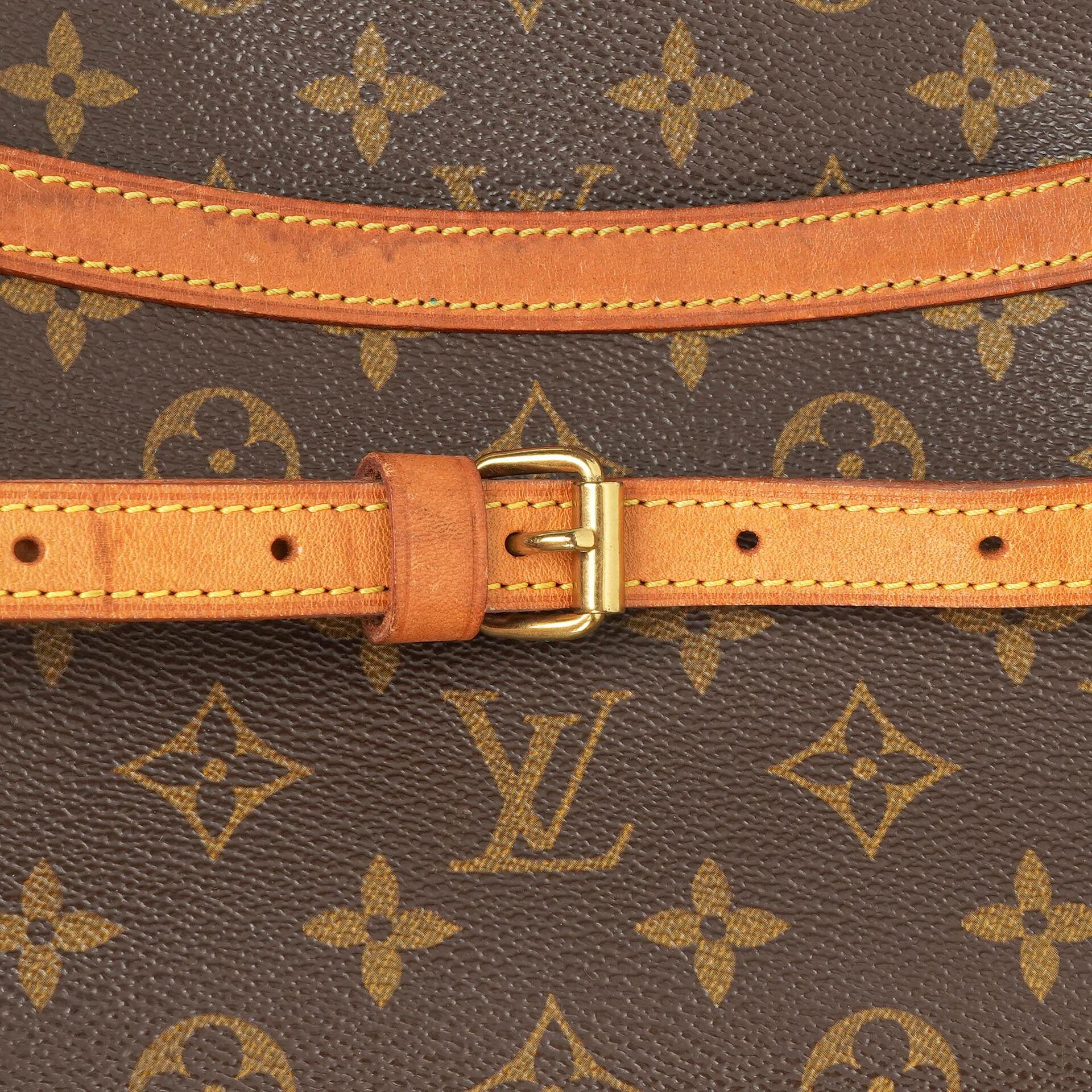Louis Vuitton Blois Schultertasche aus Monogram Canvas