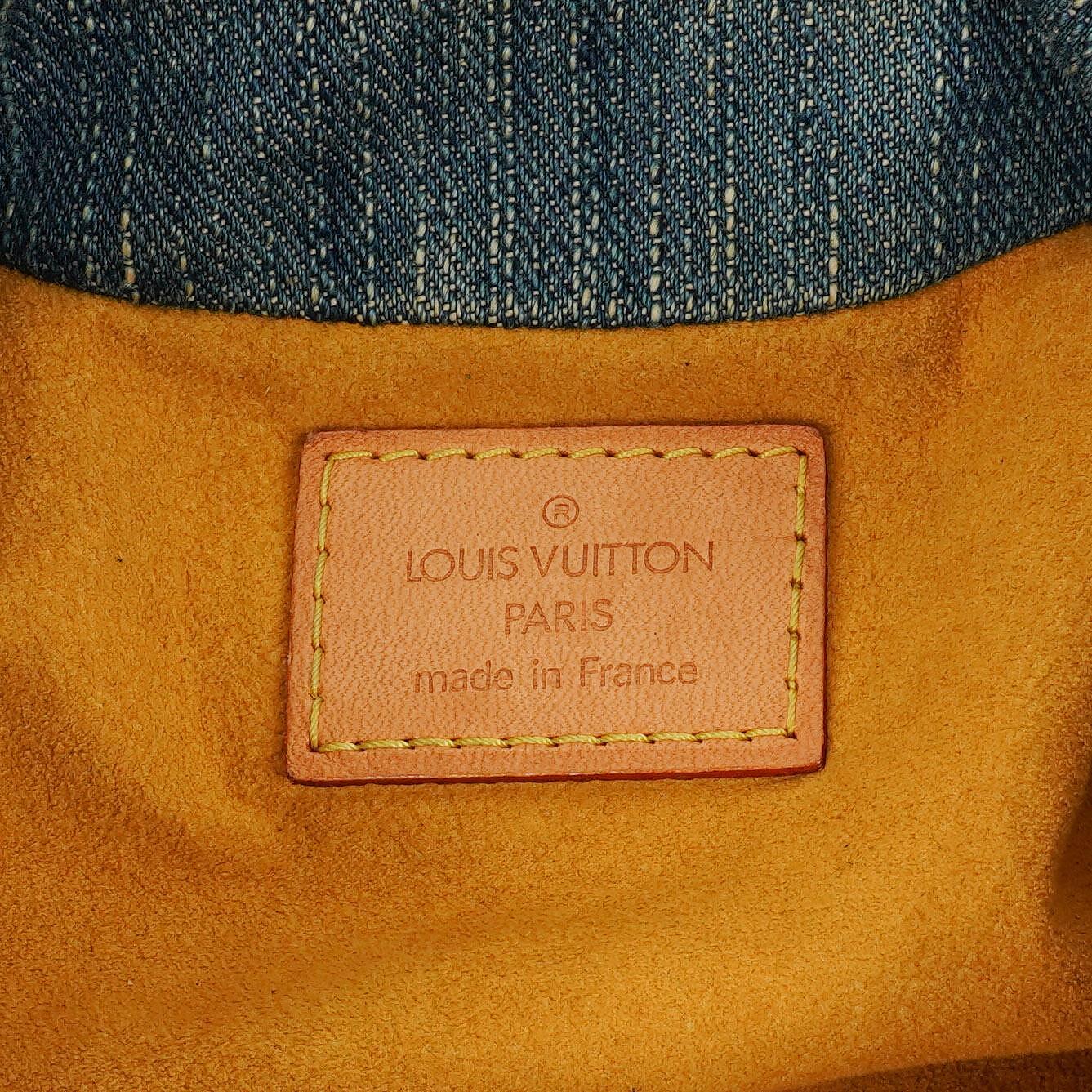 Louis Vuitton Pleaty Tasche aus blauem Monogram Denim