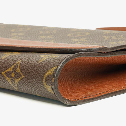 Louis Vuitton Pochette aus bordeauxfarbenem Monogramm Canvas