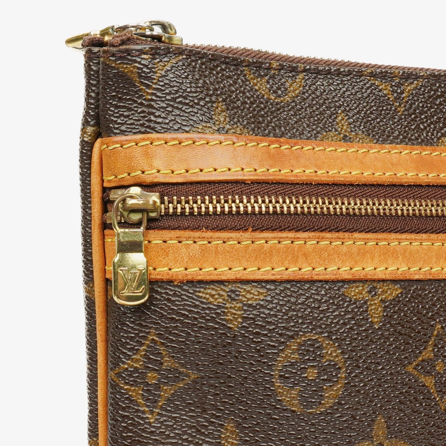 Louis Vuitton Bosphore Pochette Monogram Canvas Schultertasche