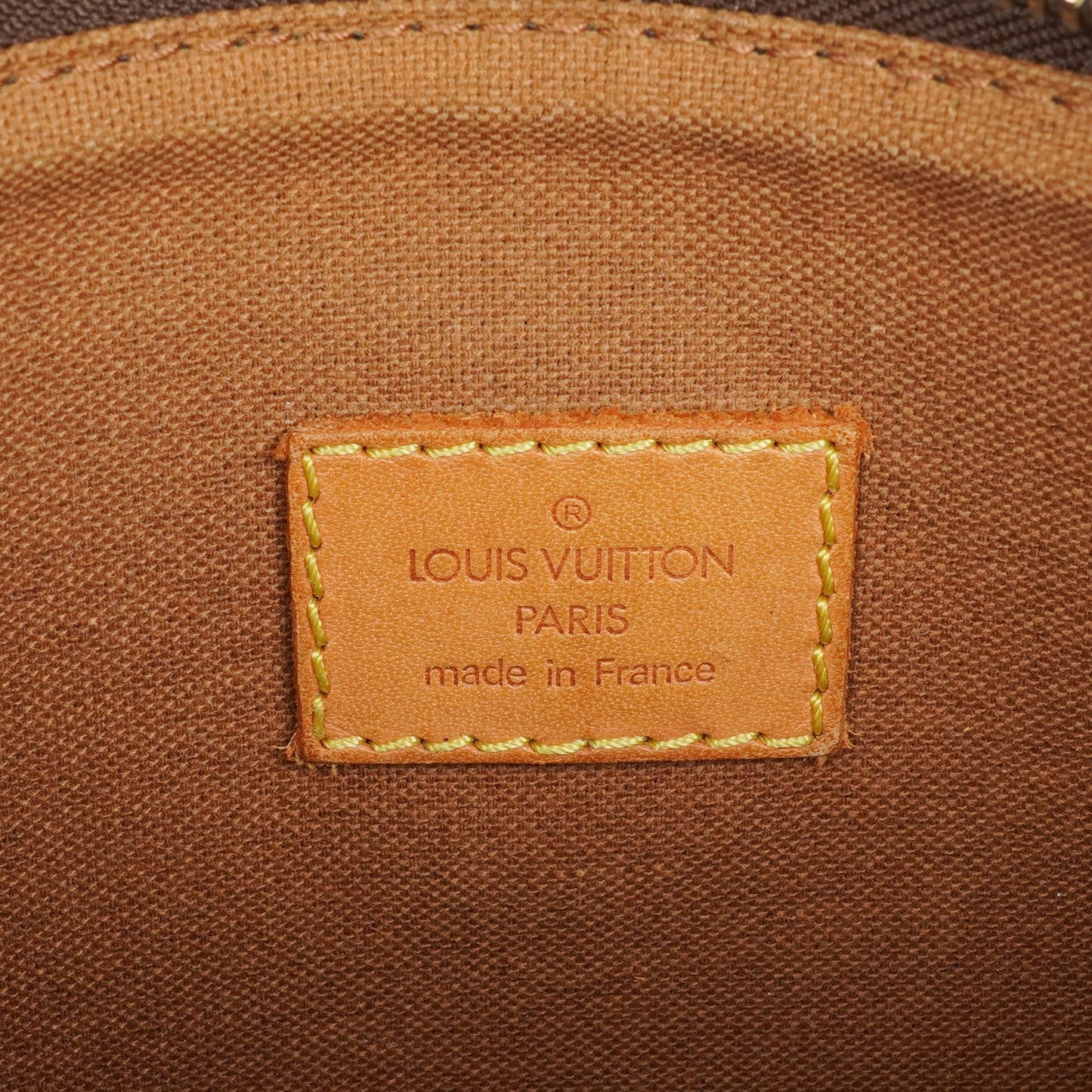 Louis Vuitton Bosphore Pochette Monogram Canvas Schultertasche