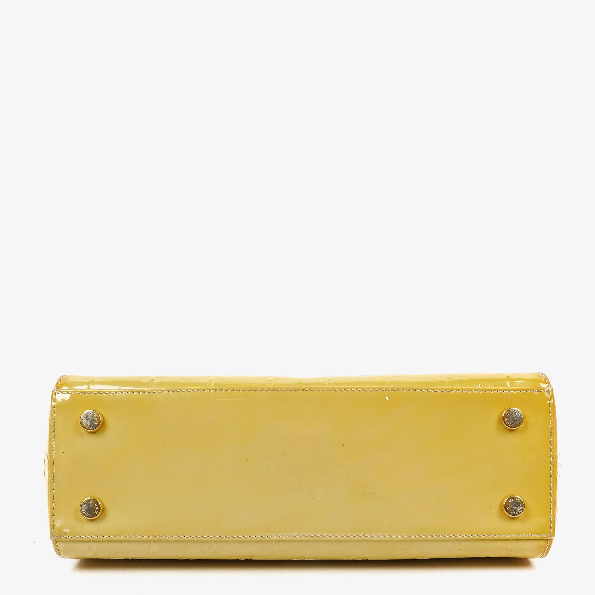 Louis Vuitton Brea MM Tasche aus citrinfarbenem Monogram Vernis