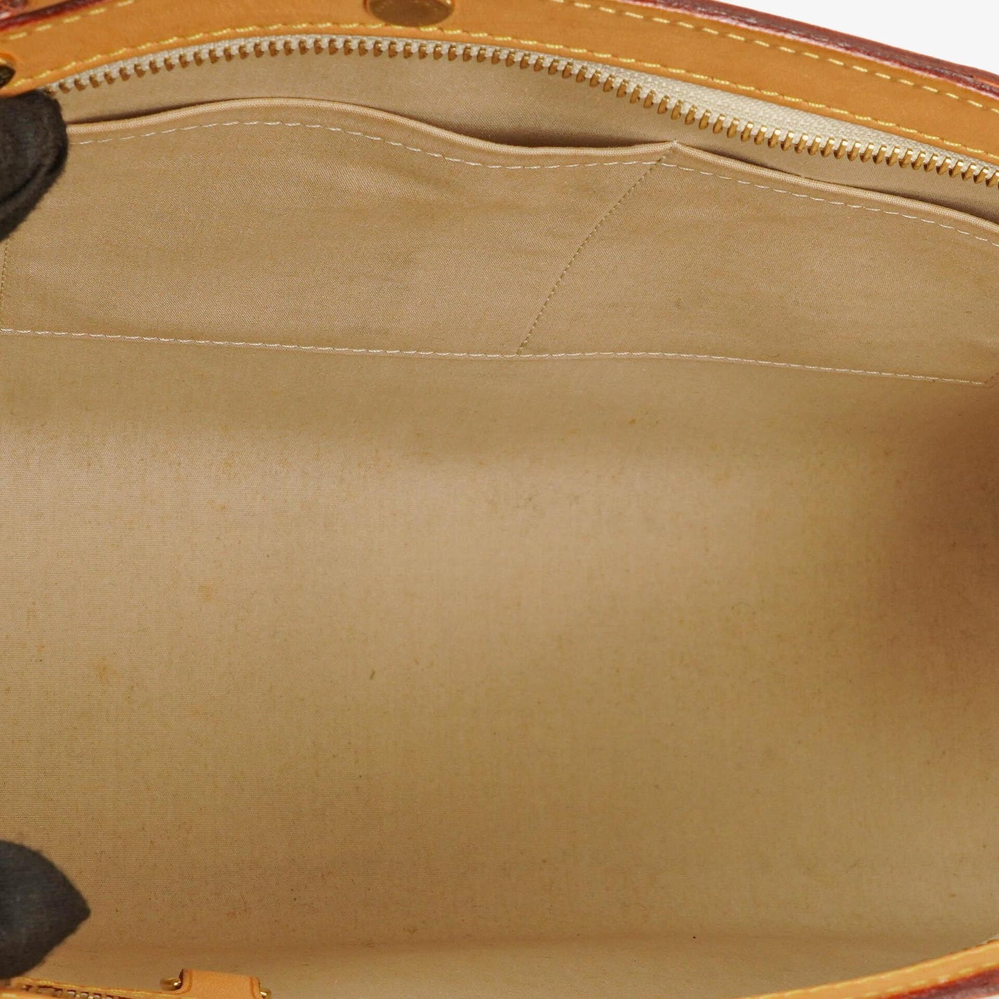 Louis Vuitton Brea MM Tasche aus citrinfarbenem Monogram Vernis