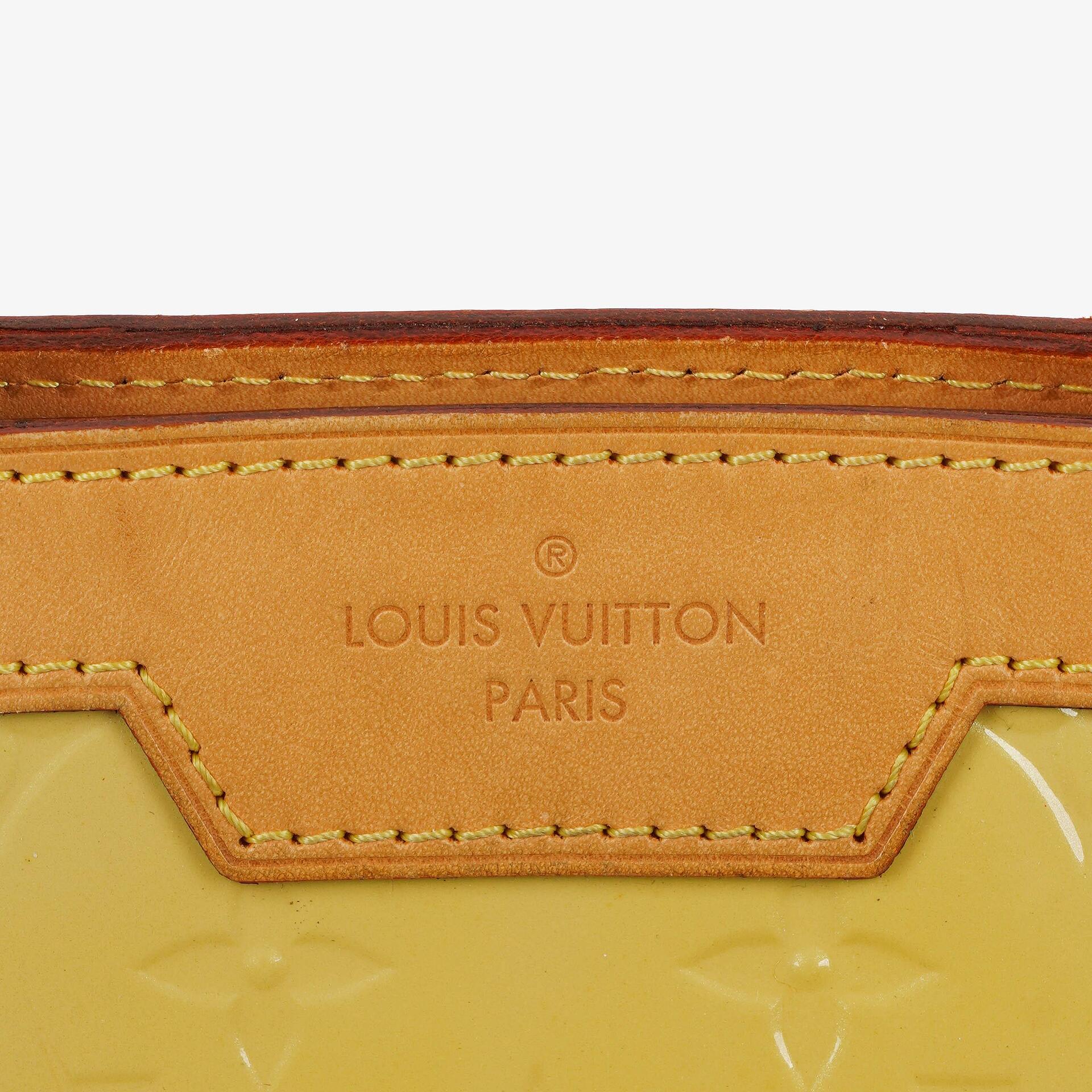 Louis Vuitton Brea MM Tasche aus citrinfarbenem Monogram Vernis