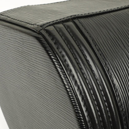 Louis Vuitton Cannes Tasche aus schwarzem Epi Leder