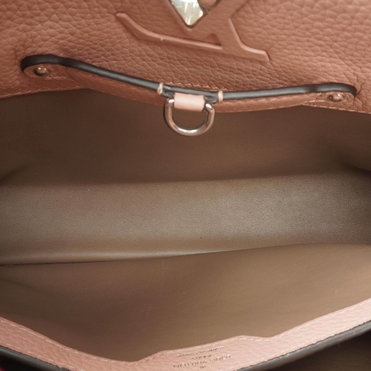 Louis Vuitton Capucines MM Handtasche aus pinkem Leder