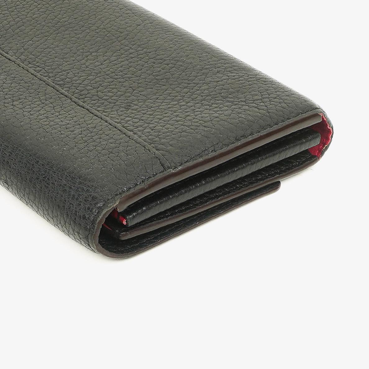 Louis Vuitton Capucines Taurillon Geldbörse