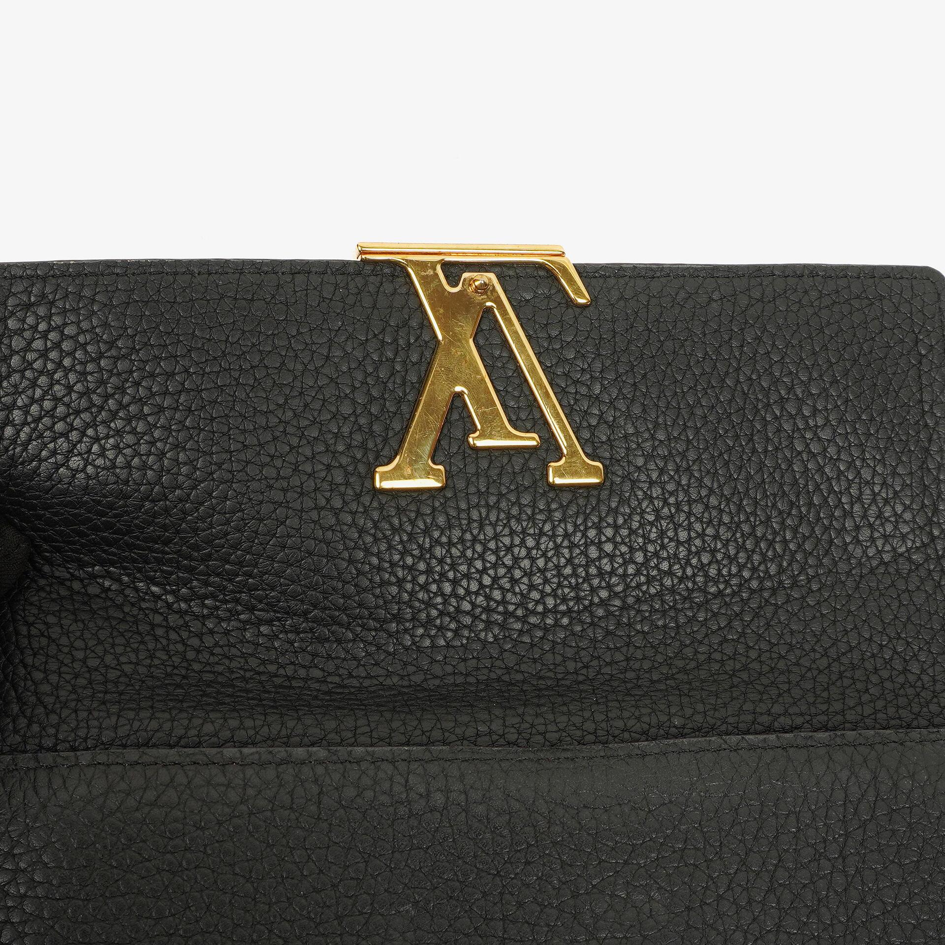 Louis Vuitton Capucines Taurillon Geldbörse