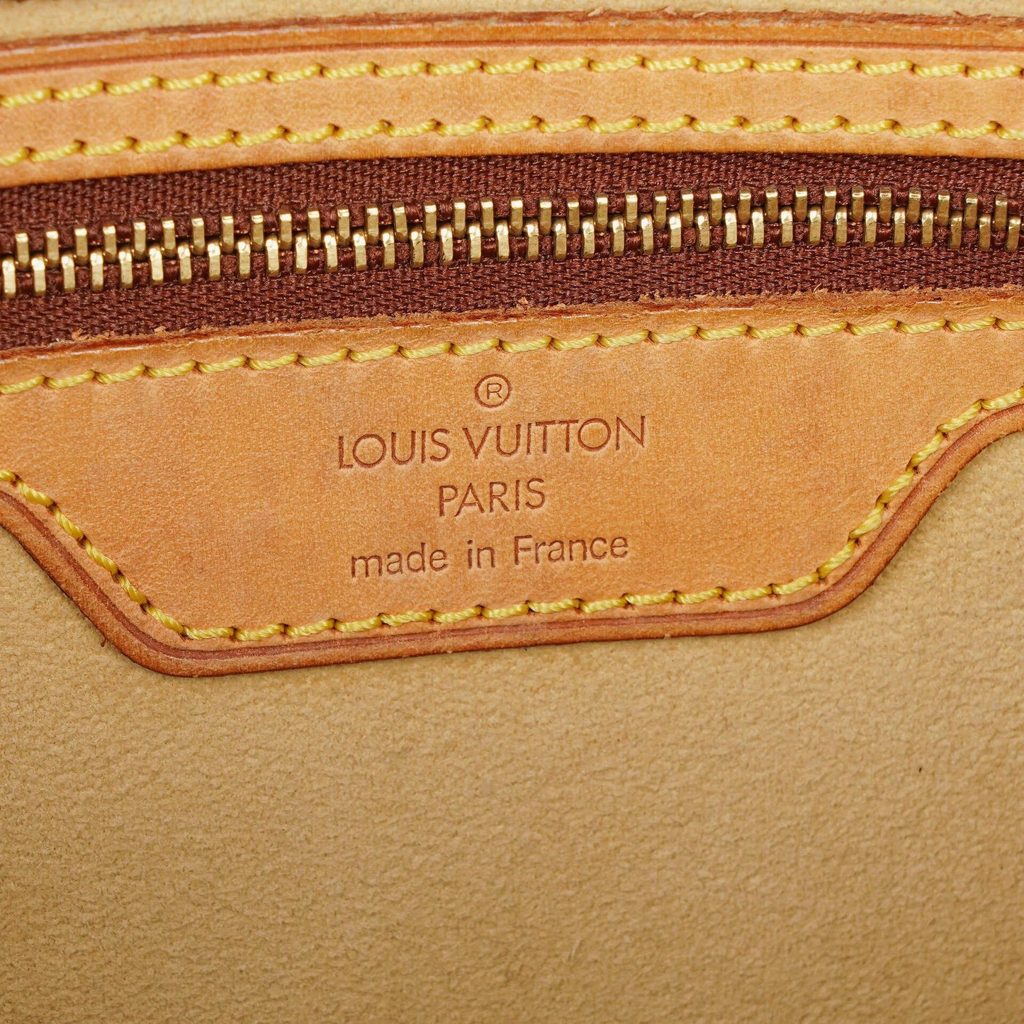 Louis Vuitton Cite GM Monogram Canvas Schultertasche