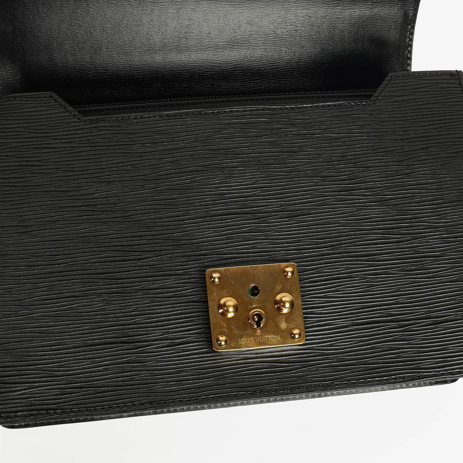 Louis Vuitton Concorde Tasche aus schwarzem Epi Leder