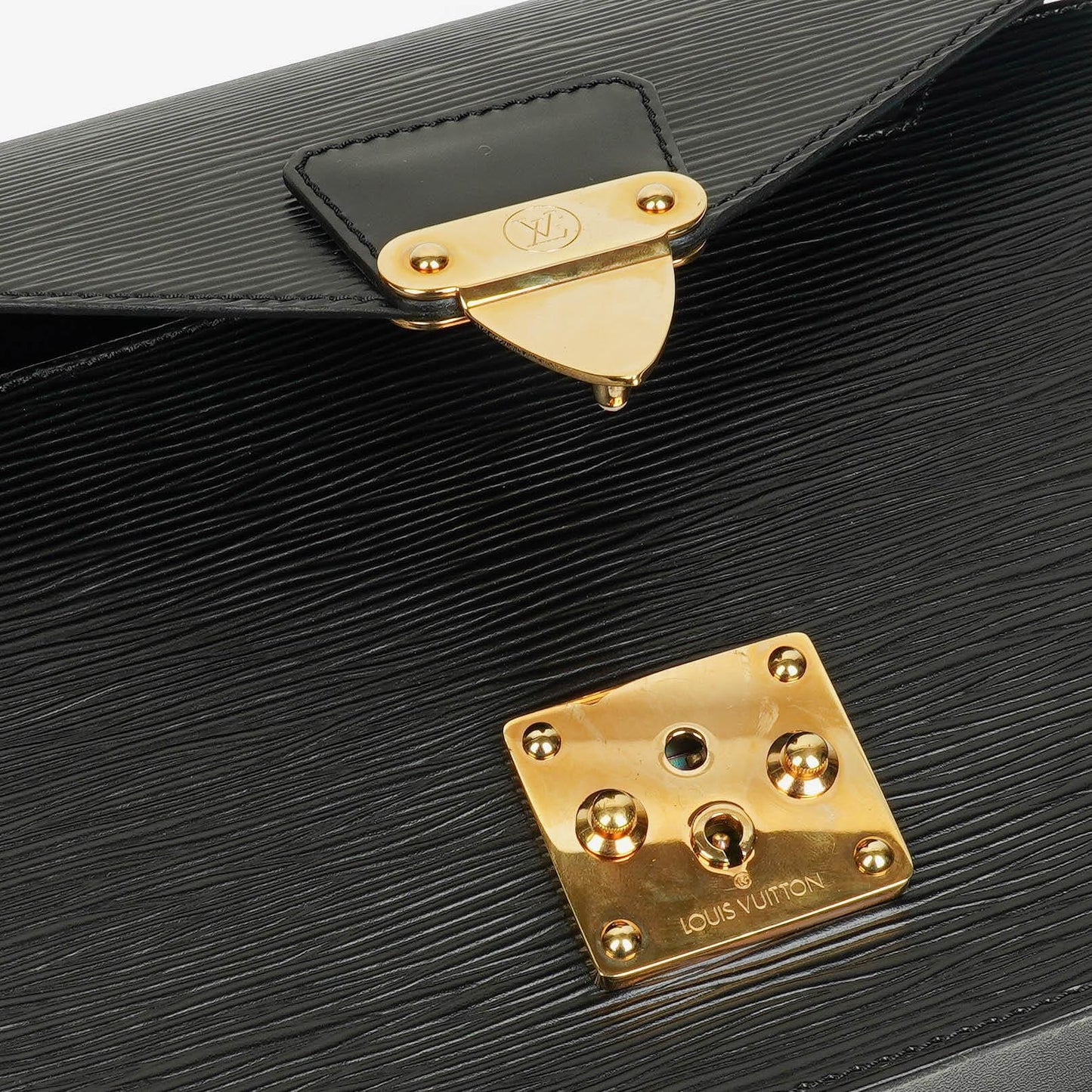 Louis Vuitton Concorde Tasche aus schwarzem Epi Leder