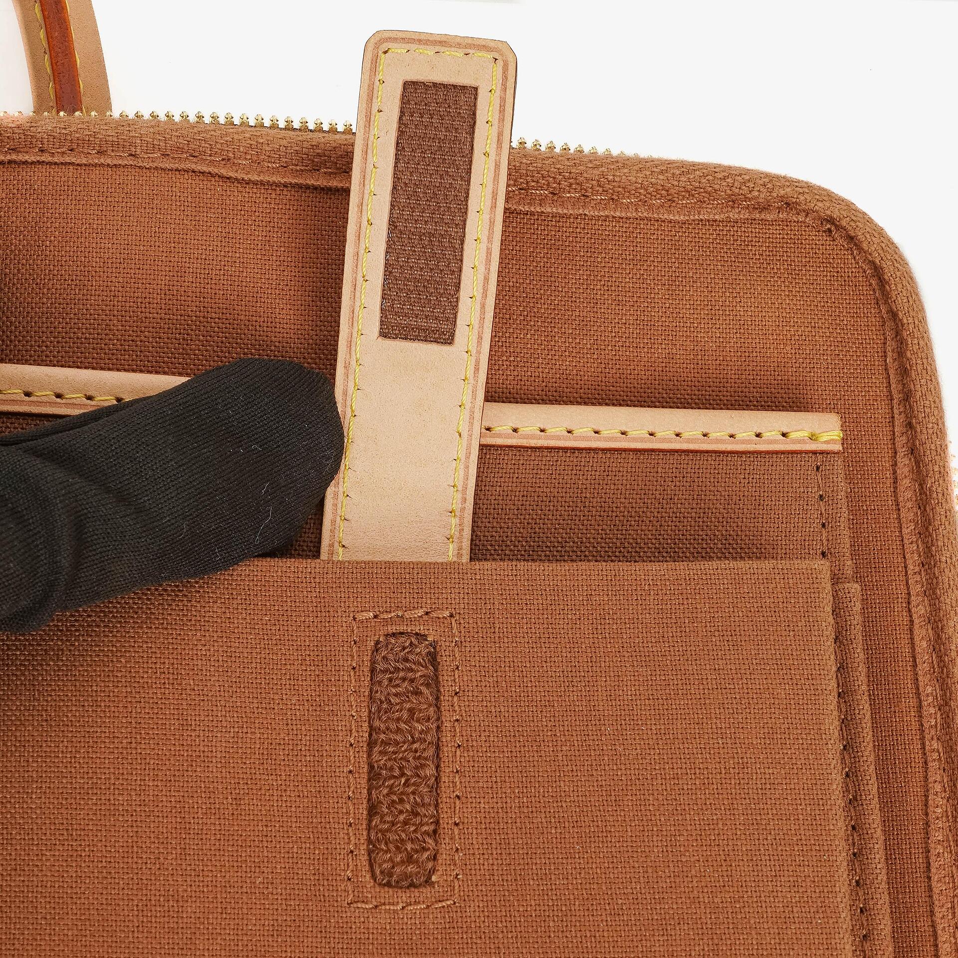 Louis Vuitton Cupertino Aktentasche aus Monogram Canvas