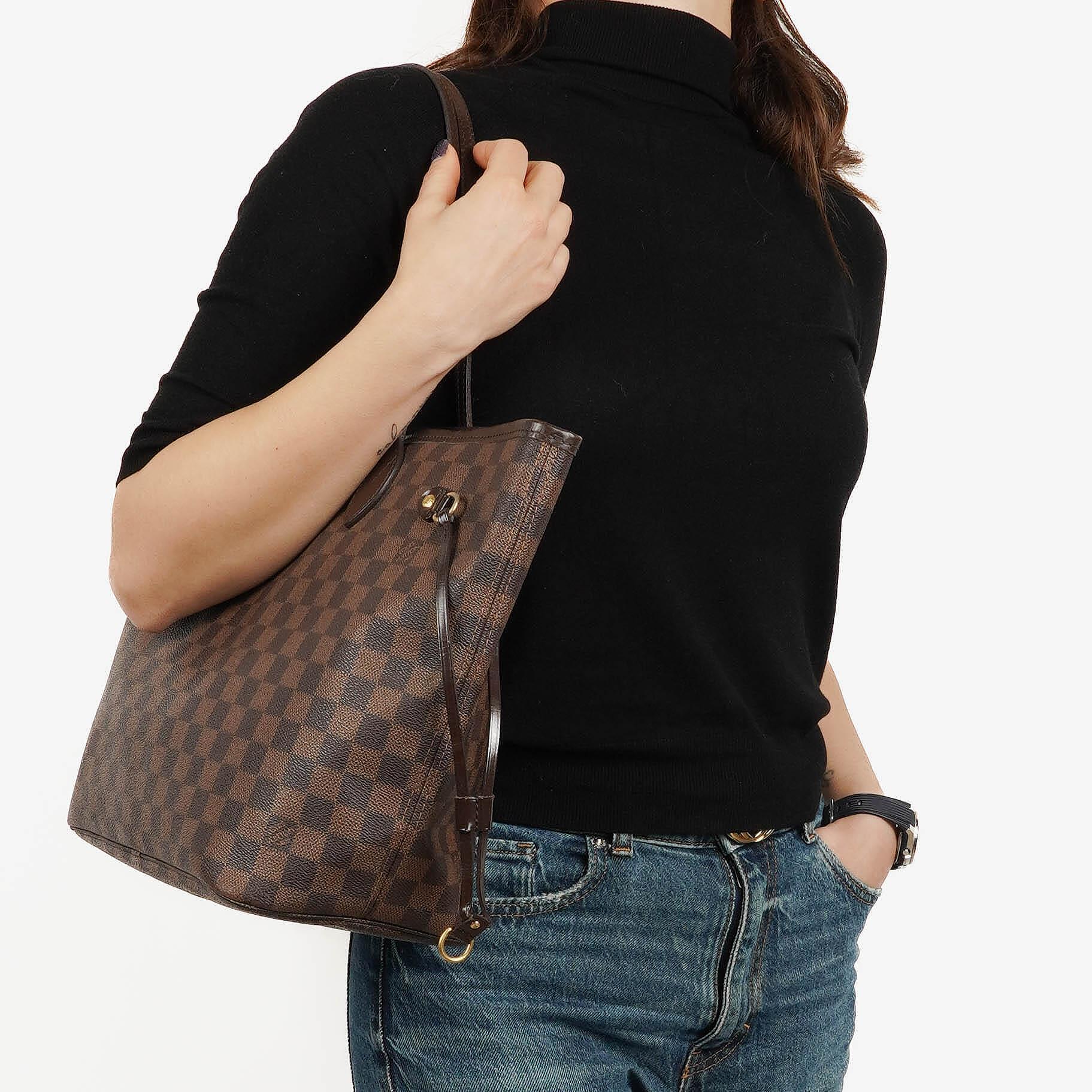 Louis Vuitton Neverfull MM Tragetasche aus beschichtetem Damier Ebene Canvas