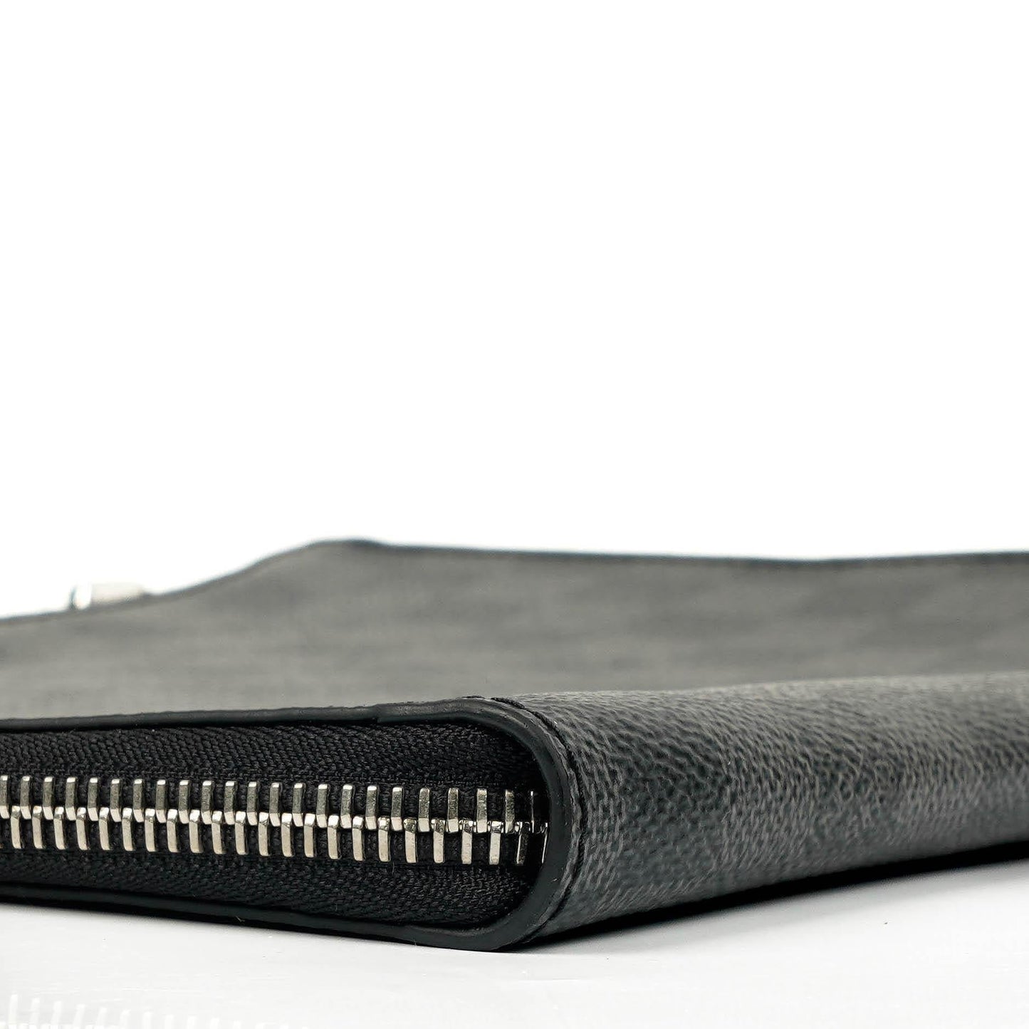 Louis Vuitton Pochette Jour PM Damier Graphite Canvas Etui