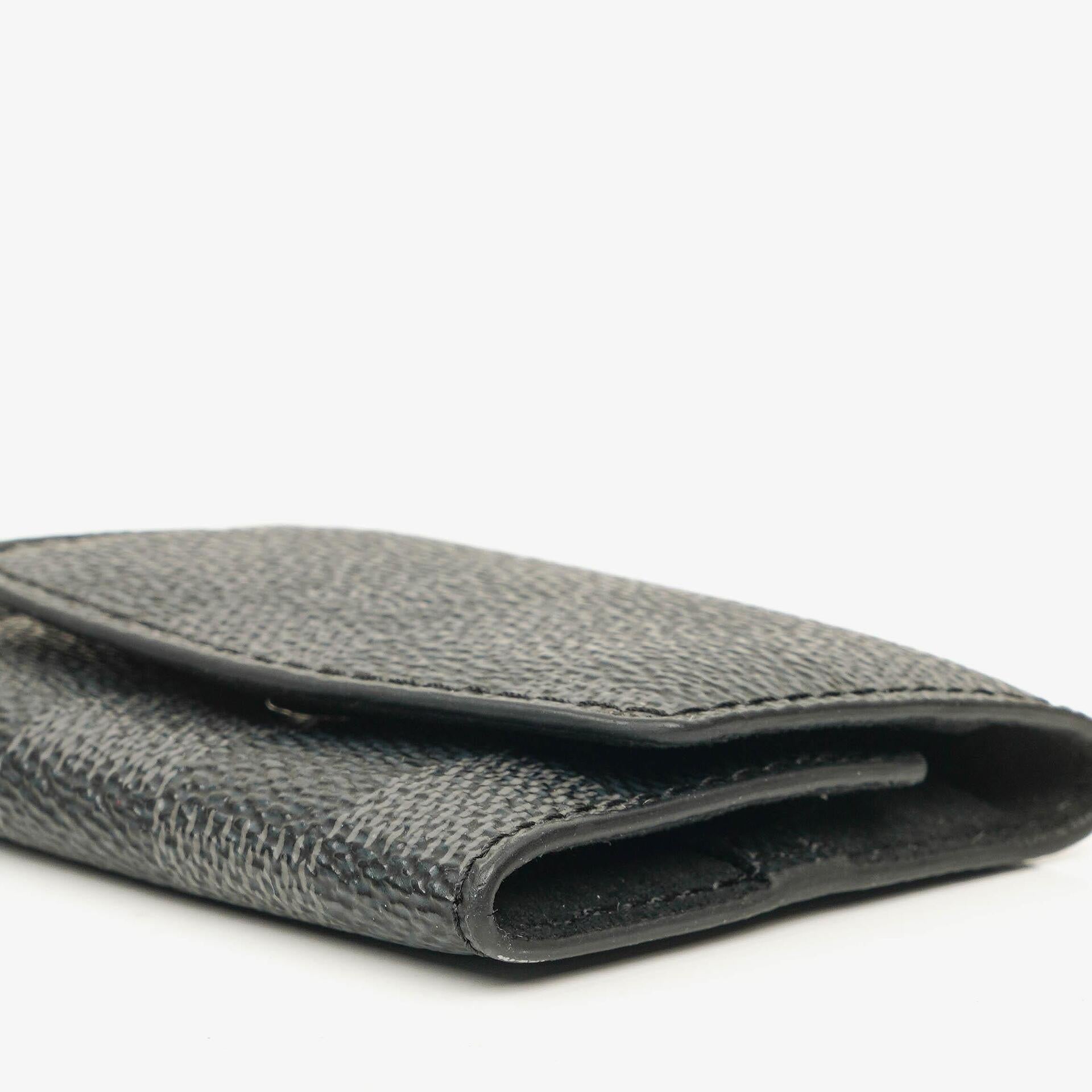 Louis Vuitton Manschettenknopf-Etui in Damier Graphite