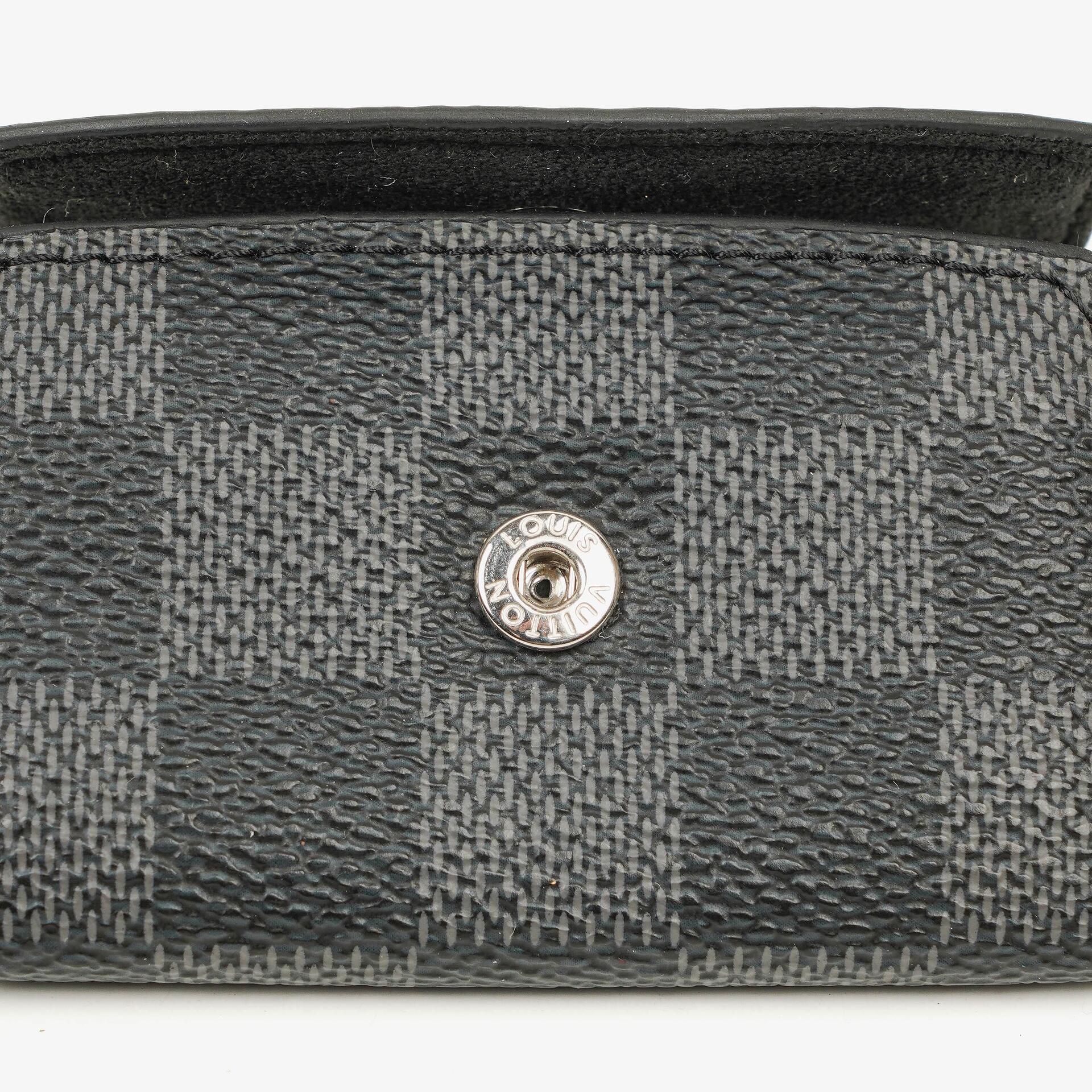Louis Vuitton Manschettenknopf-Etui in Damier Graphite