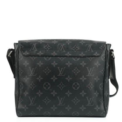 Louis Vuitton District PM Messenger Tasche in Monogram Eclipse