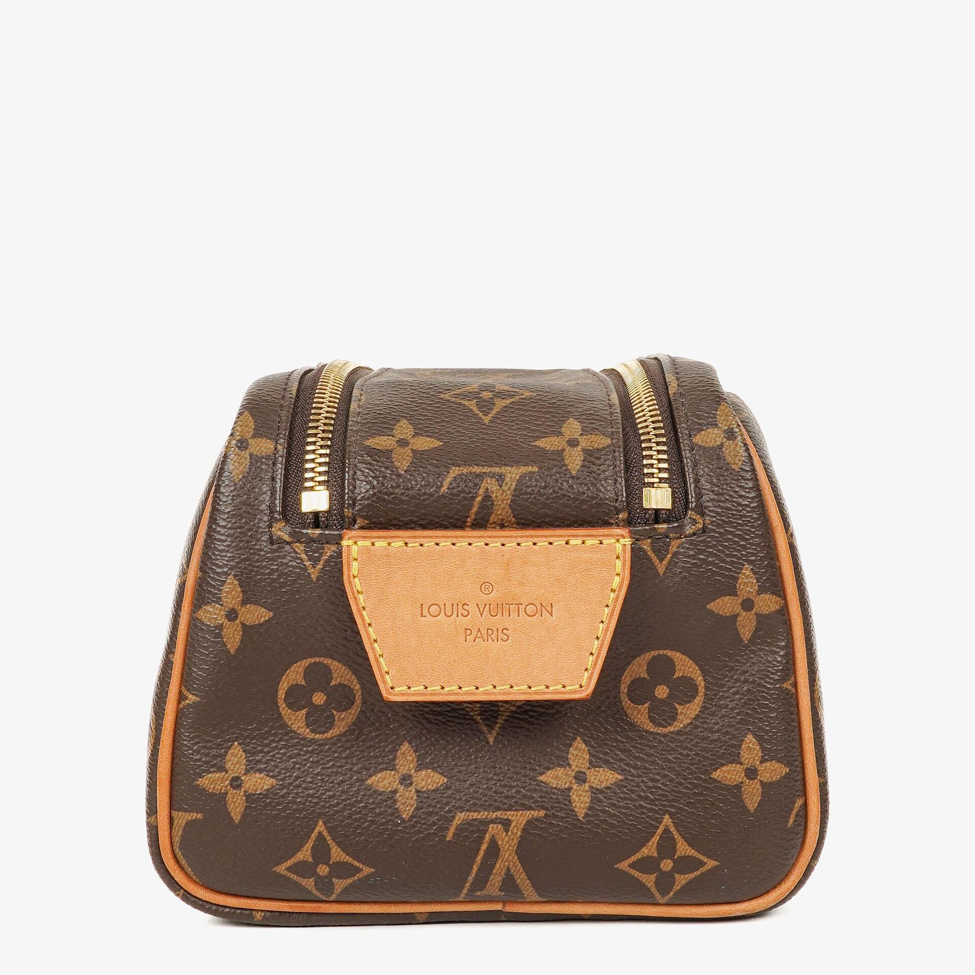 Louis Vuitton Dopp Kit Monogram Kulturbeutel