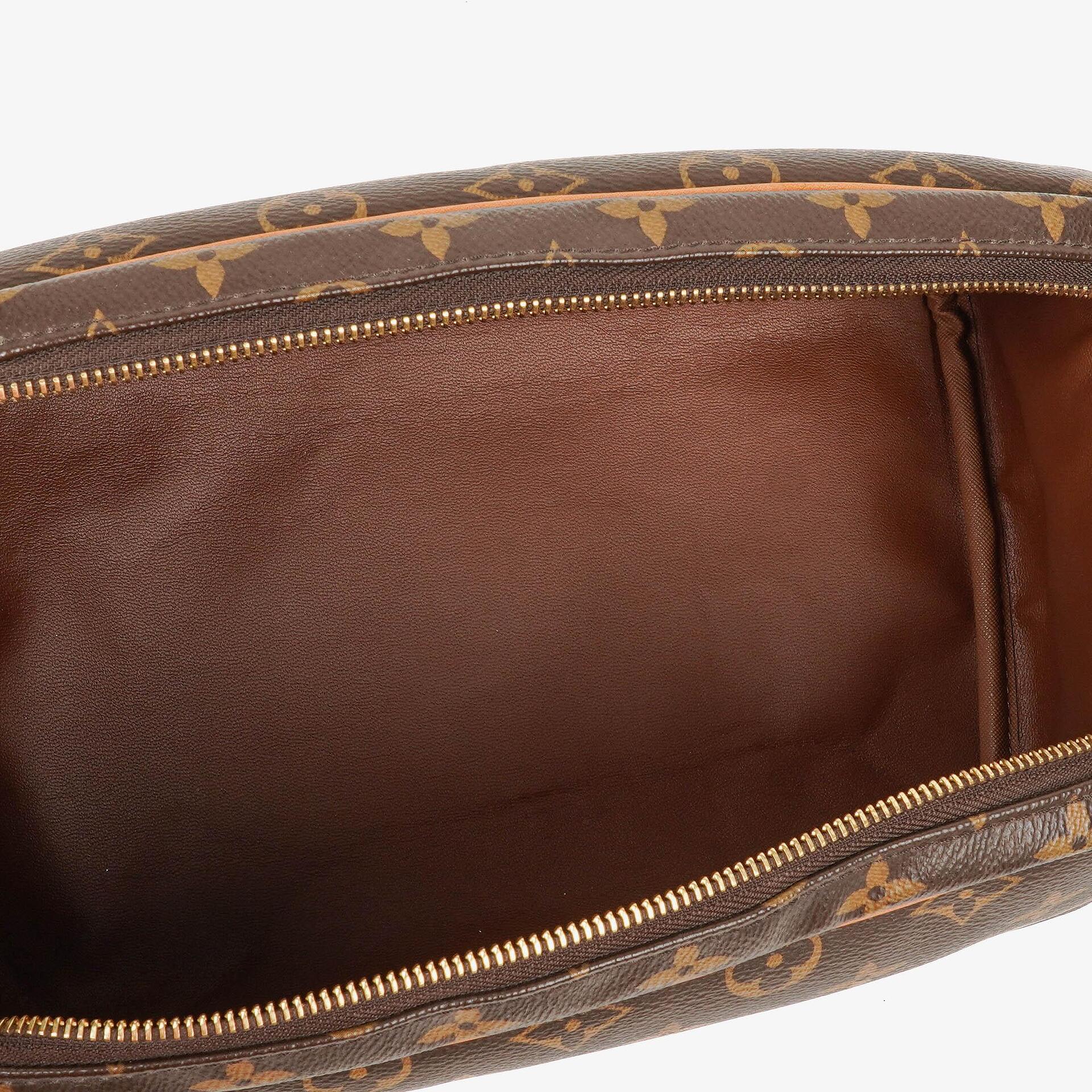 Louis Vuitton Dopp Kit Monogram Kulturbeutel