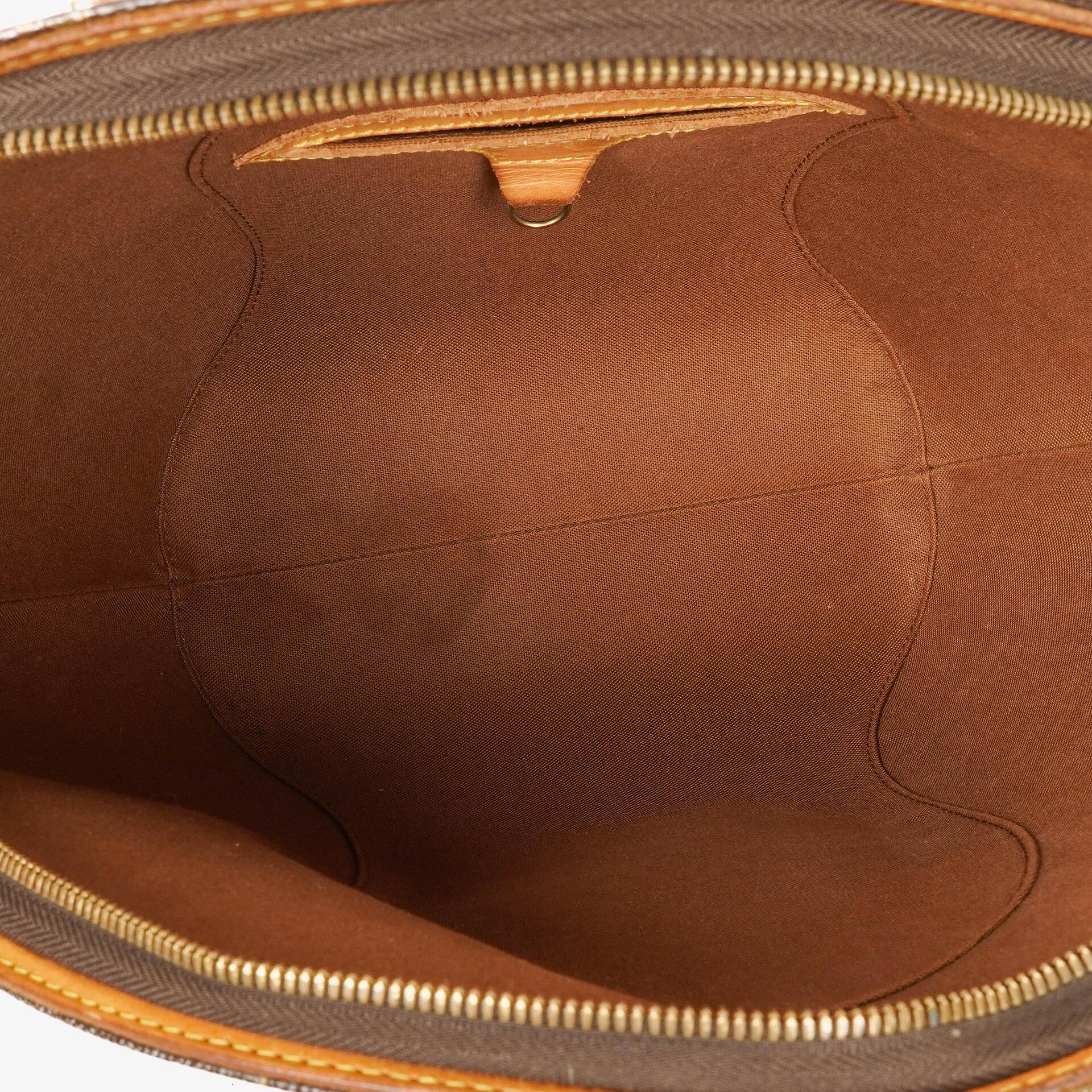 Louis Vuitton Ellipse MM Tasche aus Monogram Canvas