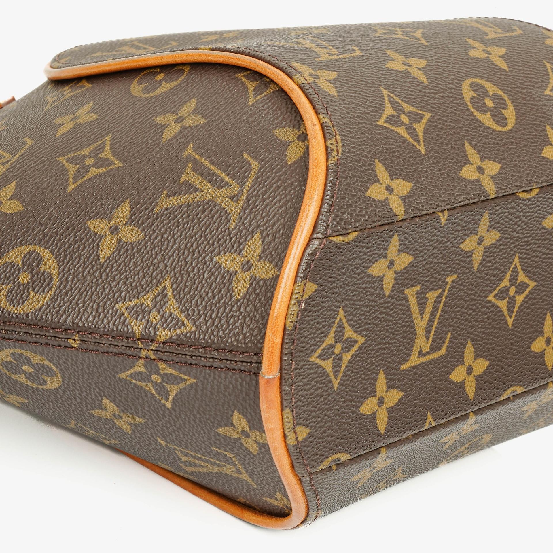 Louis Vuitton Ellipse PM Handtasche aus Monogram Canvas