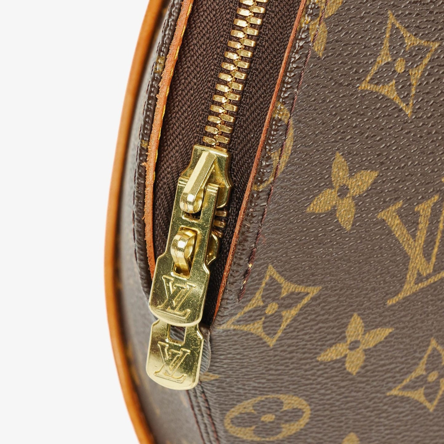 Louis Vuitton Ellipse PM Handtasche aus Monogram Canvas
