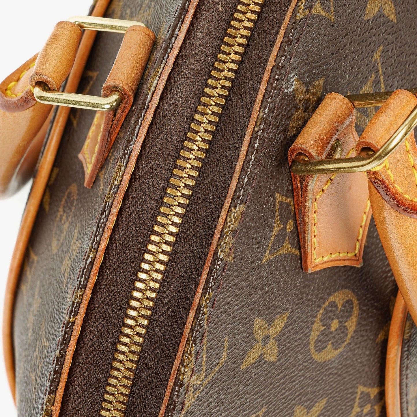 Louis Vuitton Ellipse PM Handtasche aus Monogram Canvas
