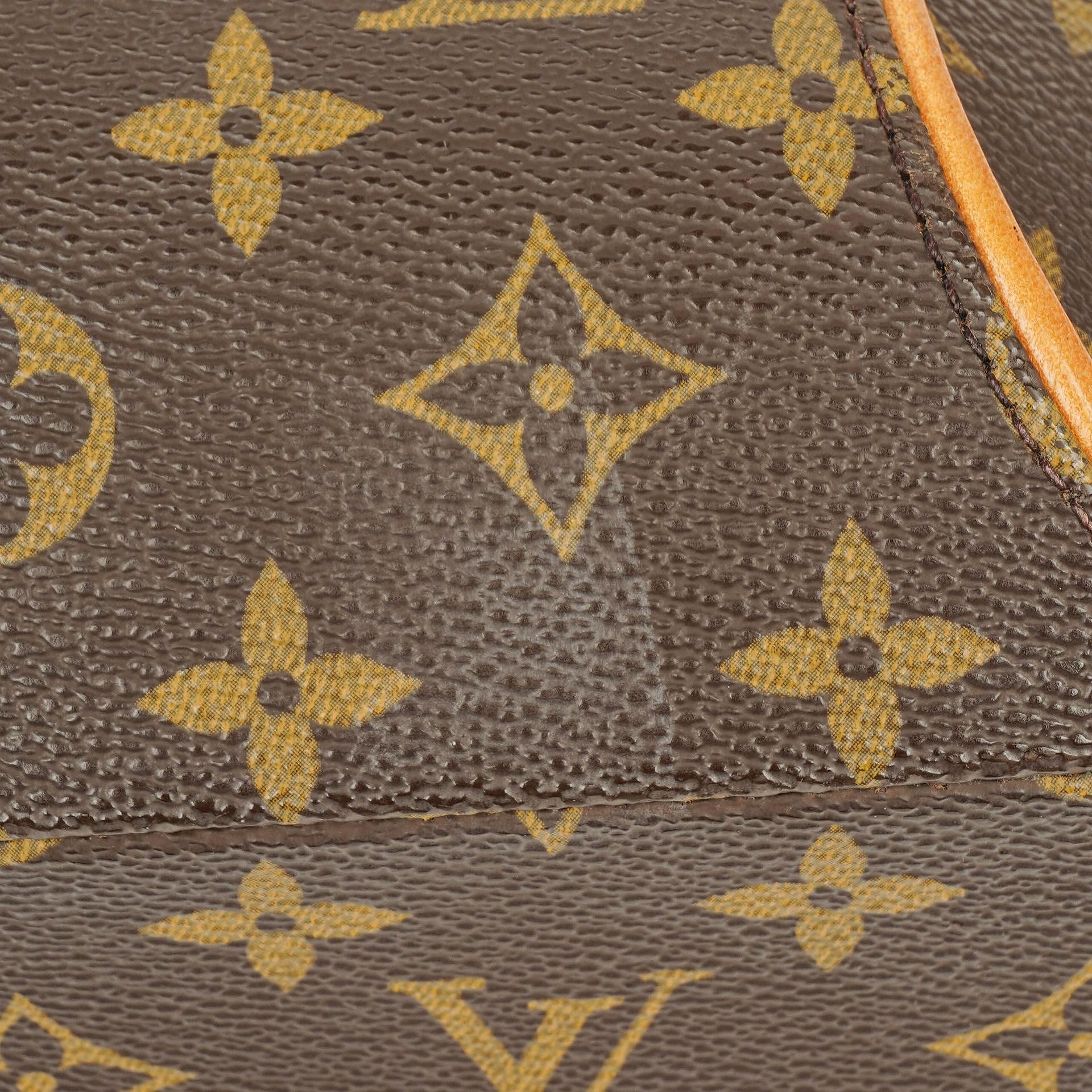 Louis Vuitton Ellipse PM Handtasche aus Monogram Canvas