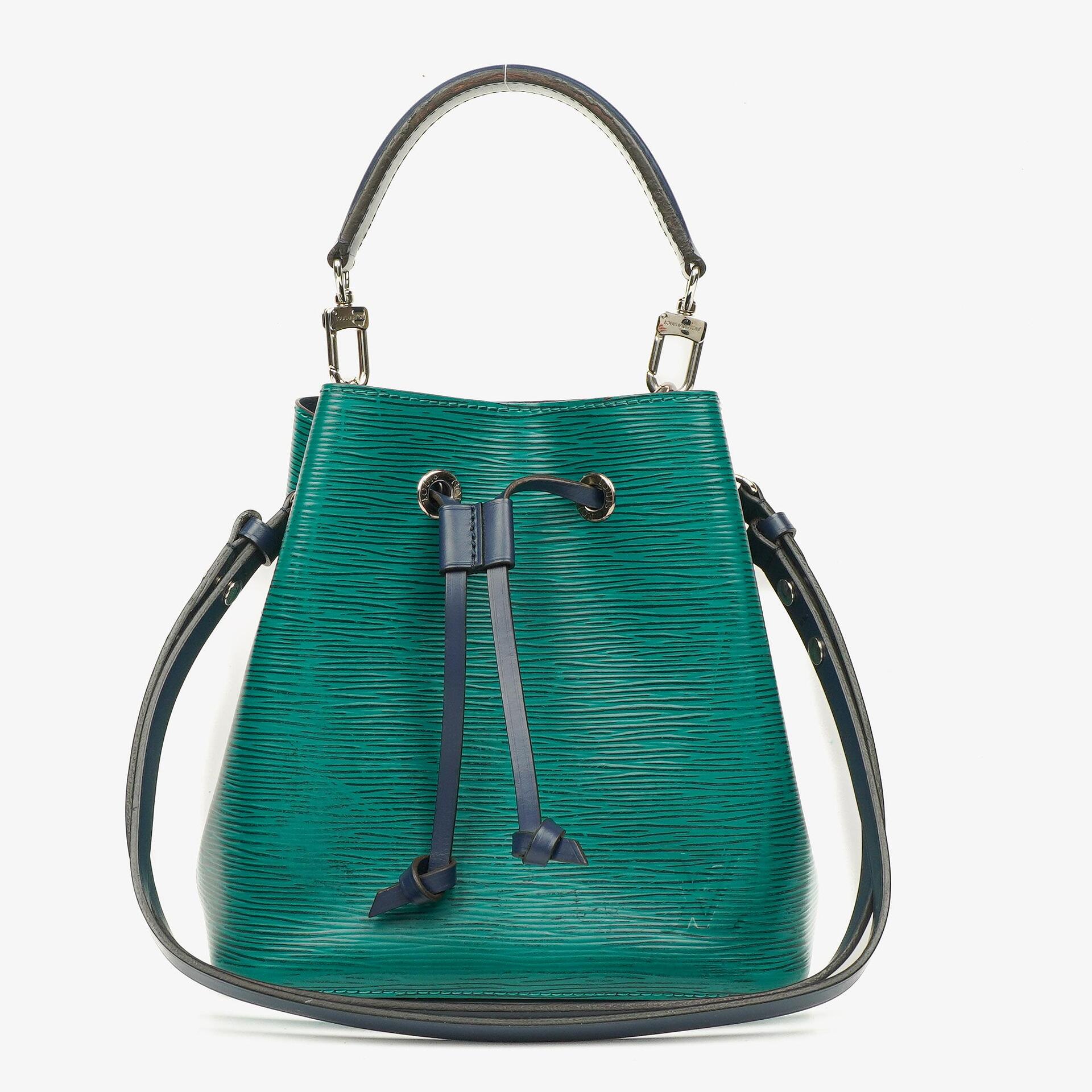 Louis Vuitton Néonoé BB Tasche aus Epi Leder in Smaragdgrün und Indigo